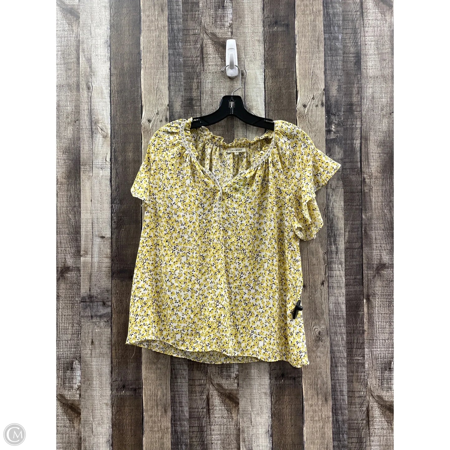 Top Short Sleeve By Max Studio In Yellow, Size: S