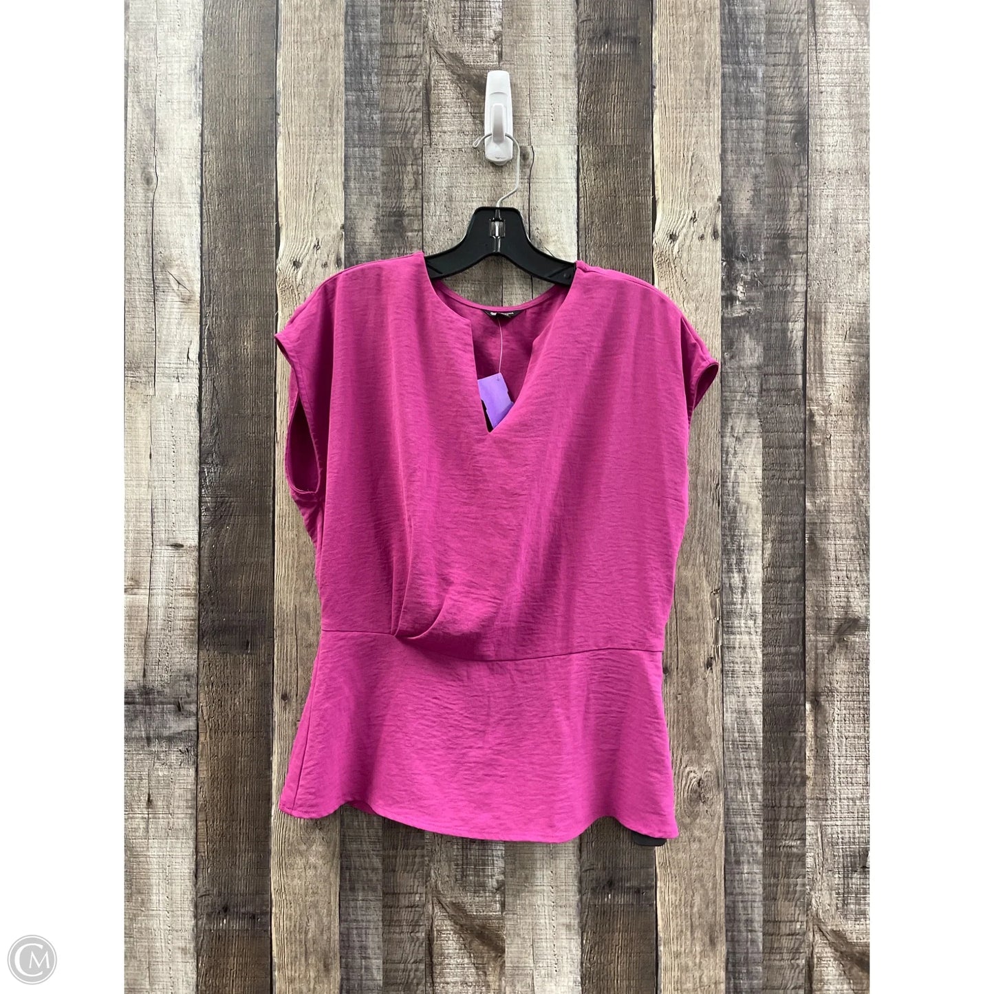 Top Sleeveless By Versona In Pink, Size: S