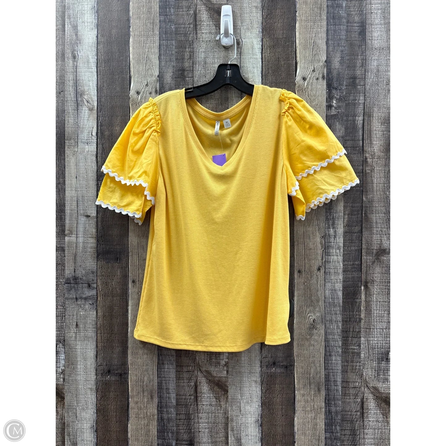 Top Short Sleeve By Cato In Yellow, Size: M