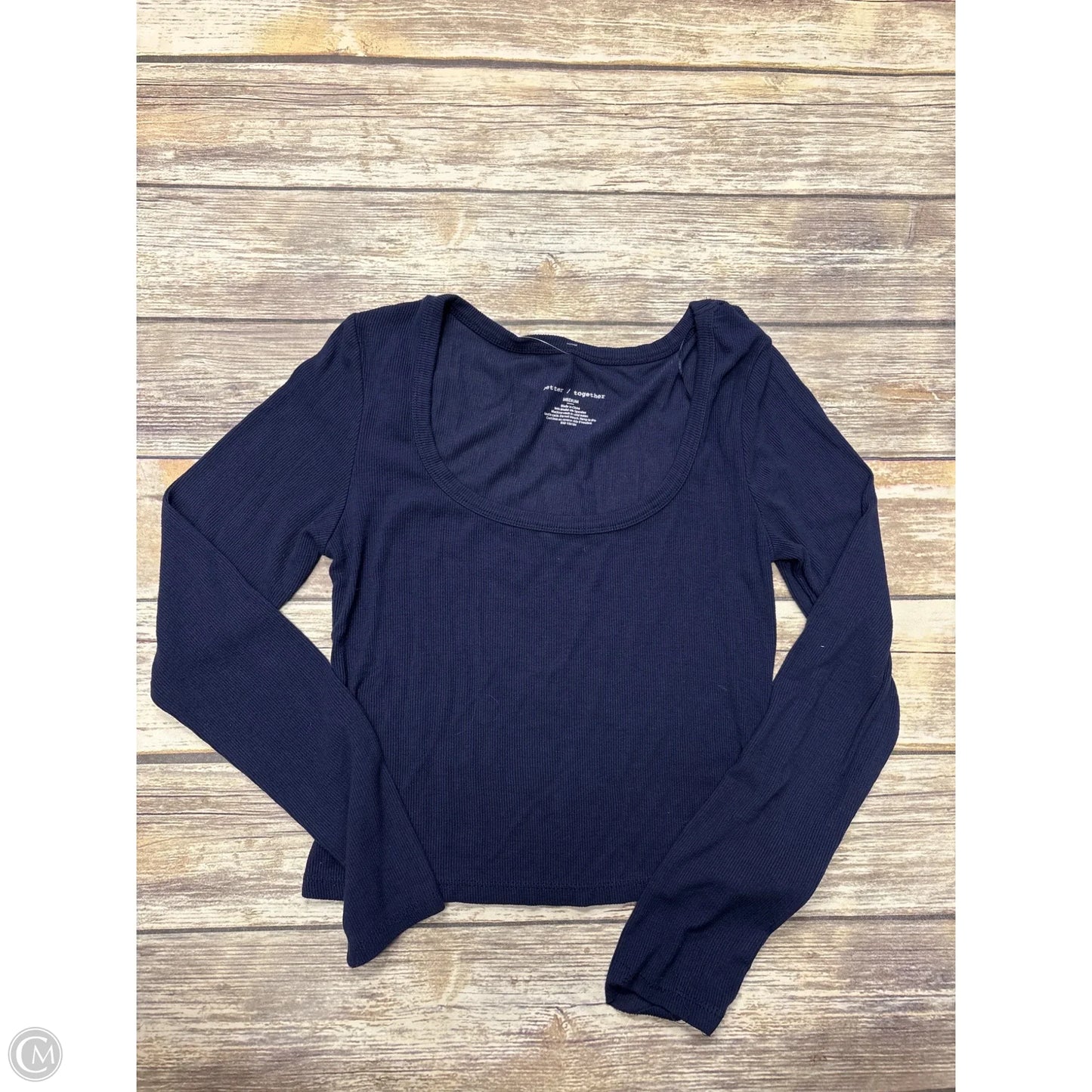 Top Long Sleeve By Better Together In Navy, Size: M