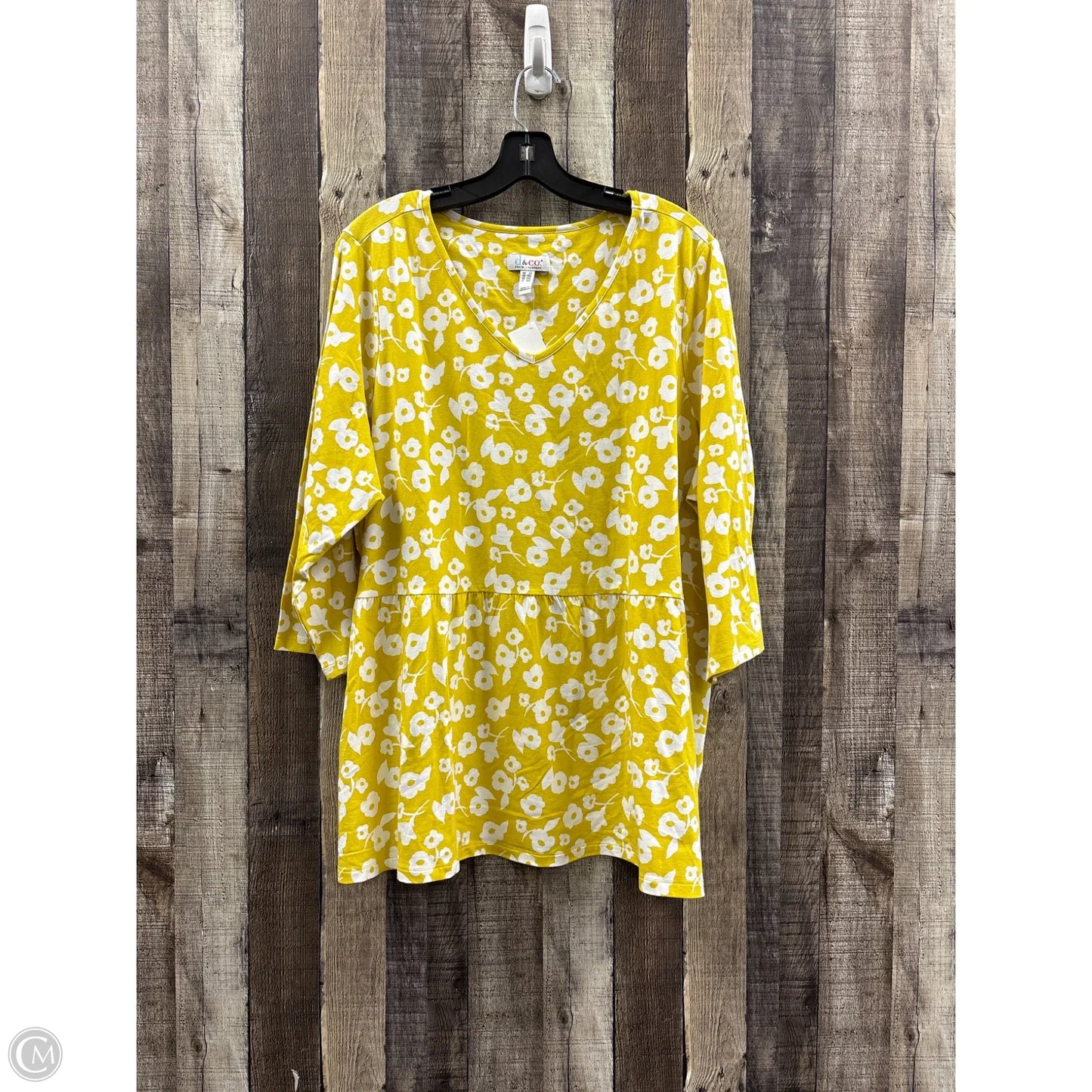 Top 3/4 Sleeve By D&co. In Gold & White, Size: 2x