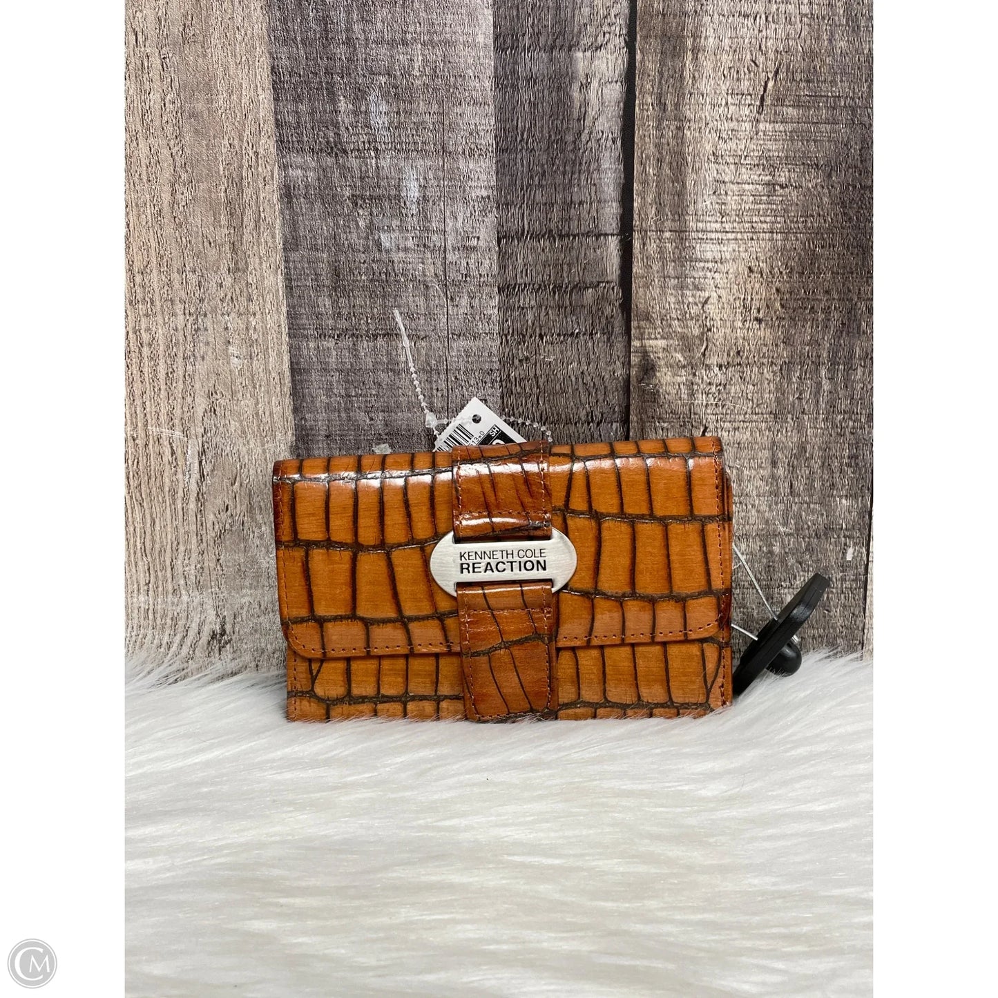 Wallet By Kenneth Cole, Size: Medium
