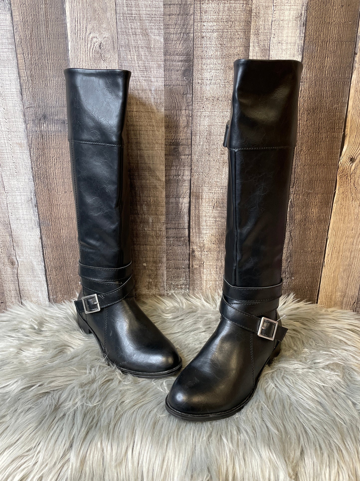 Boots Mid-calf Flats By Arizona Size: 6