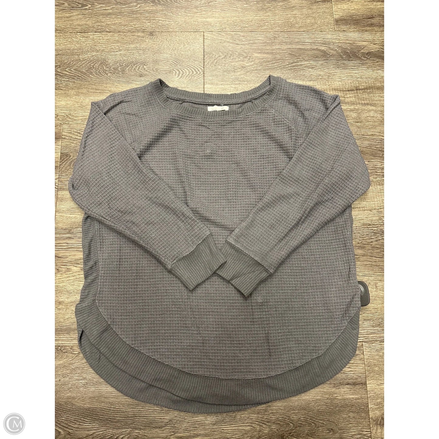 Top Long Sleeve By Maurices In Grey, Size: Xl