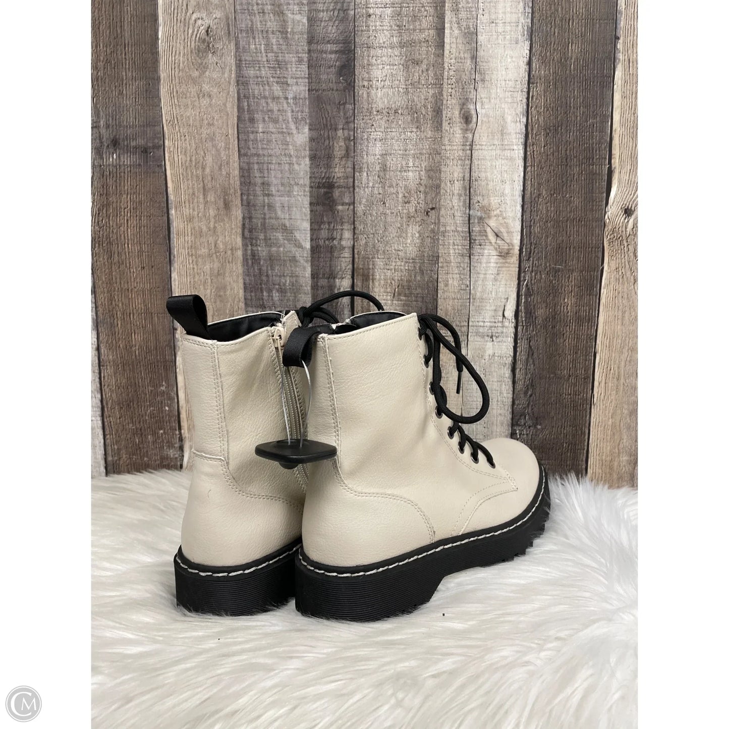 Boots Ankle Flats By Sincerely Jules In Tan, Size: 8.5