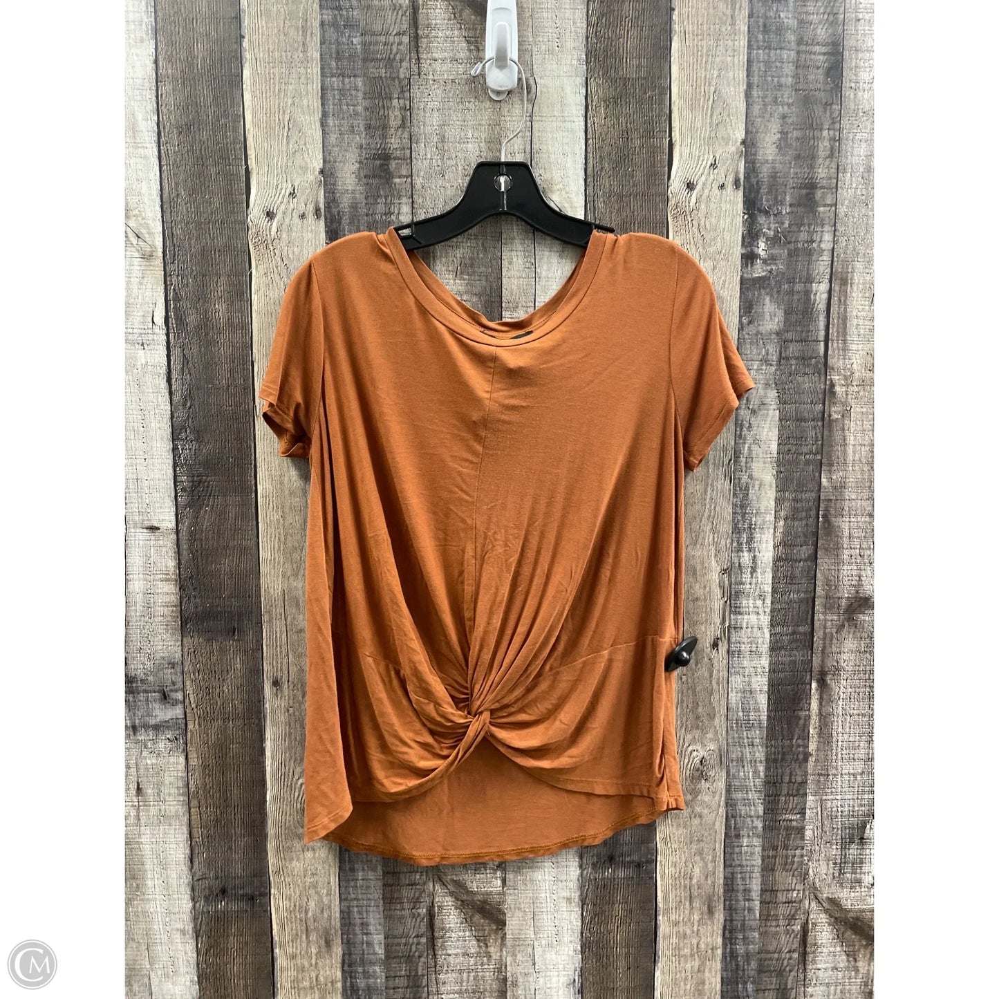 Top Short Sleeve By Forever 21 In Brown, Size: M