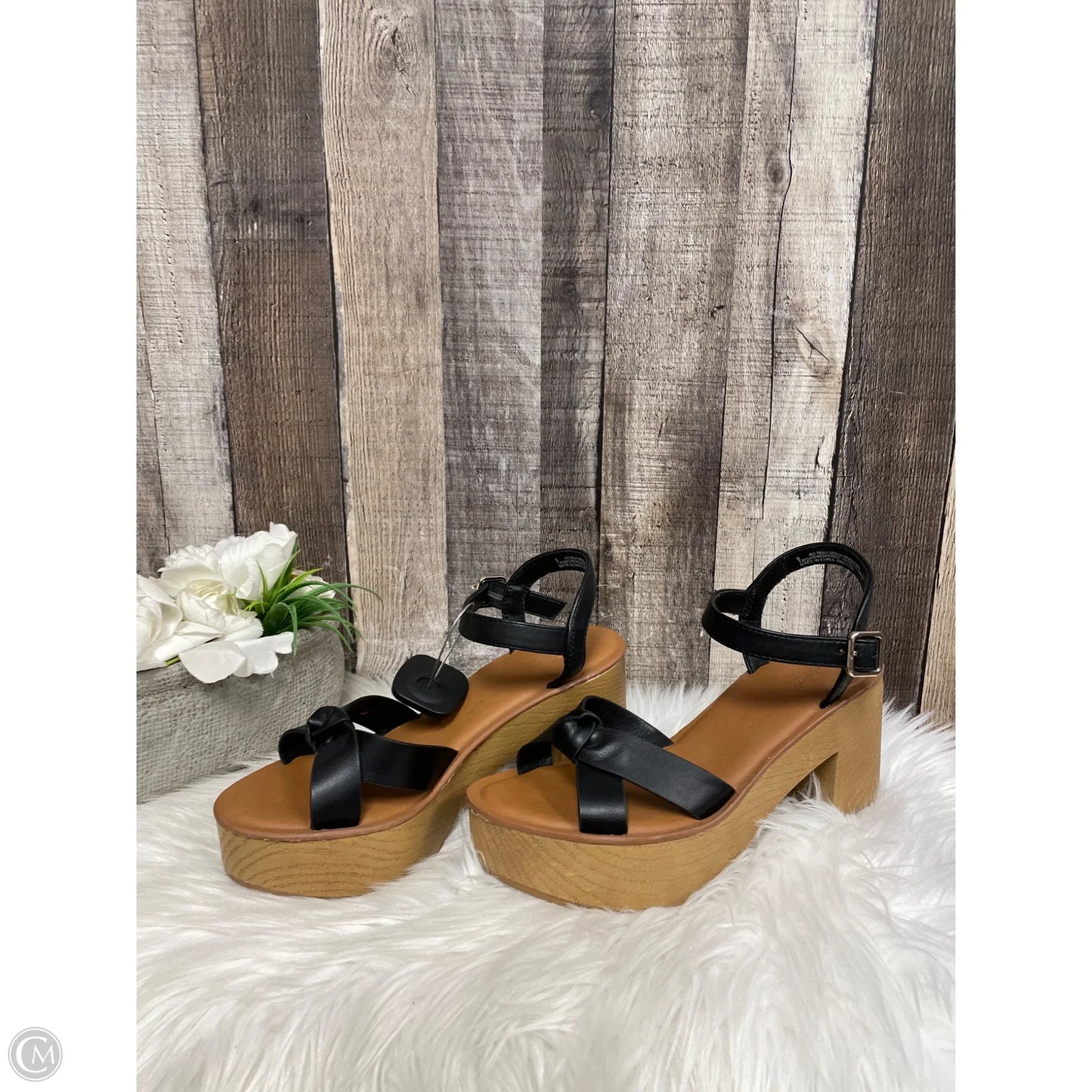 Shoes Heels Block By Universal Thread In Black & Brown, Size: 8