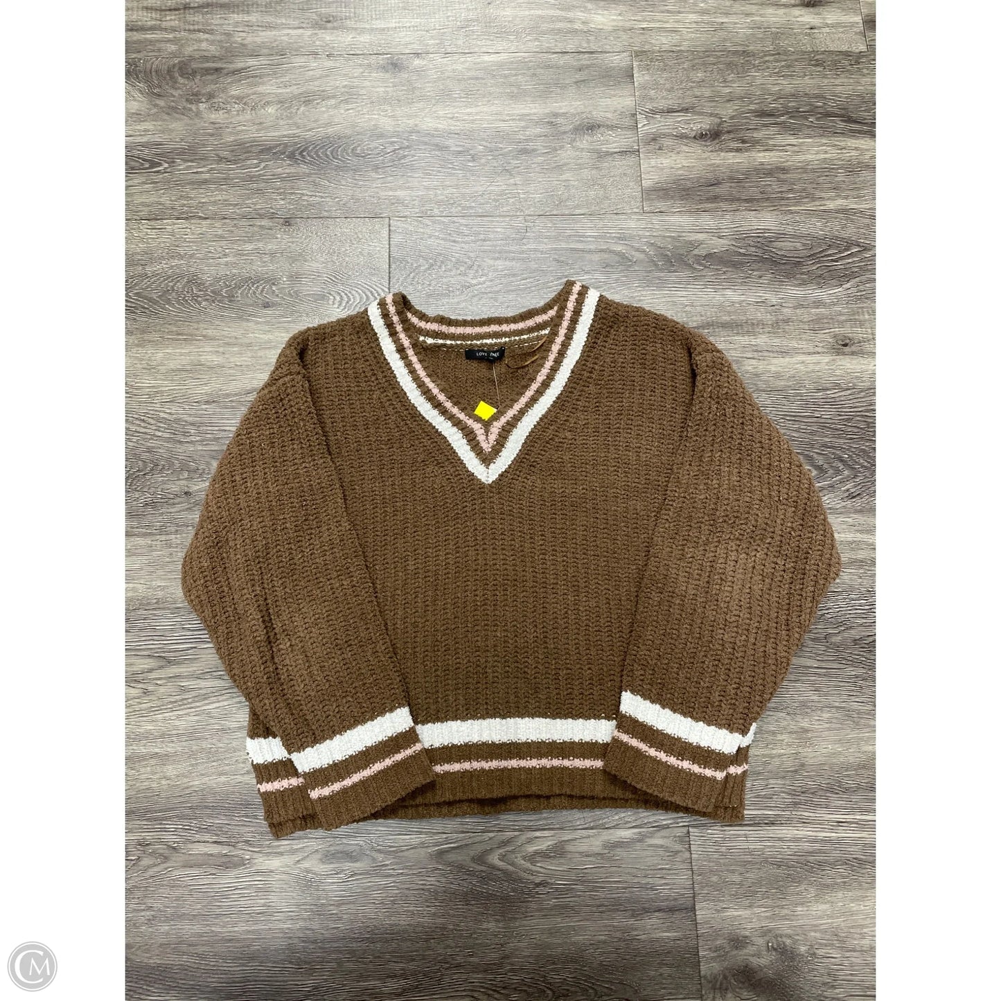 Sweater By Love Tree In Brown, Size: M