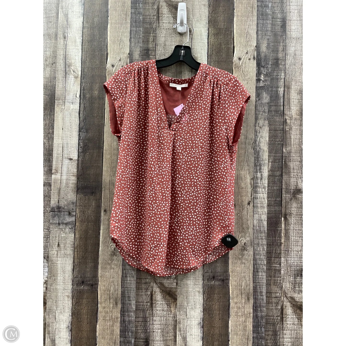 Top Sleeveless By Cme In Pink, Size: S