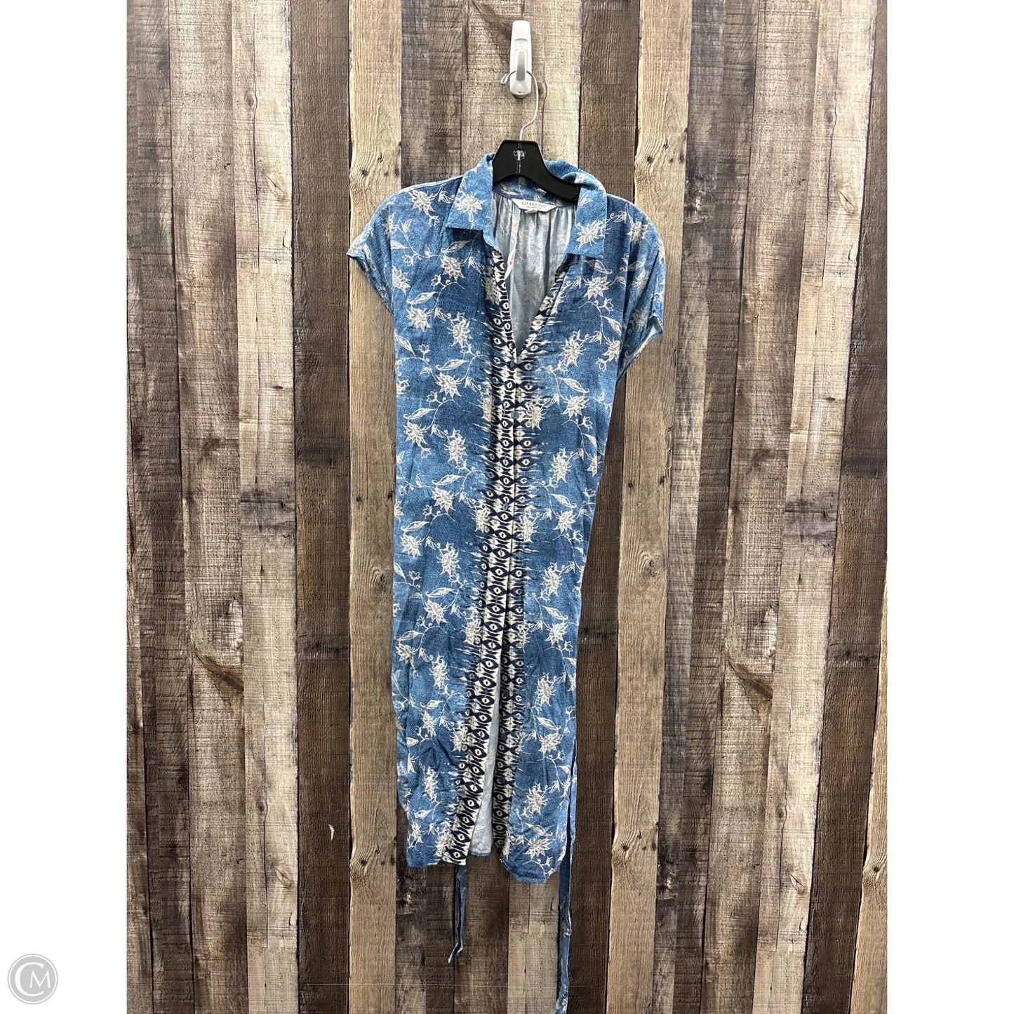 Dress Casual Short By Liverpool In Blue, Size: L