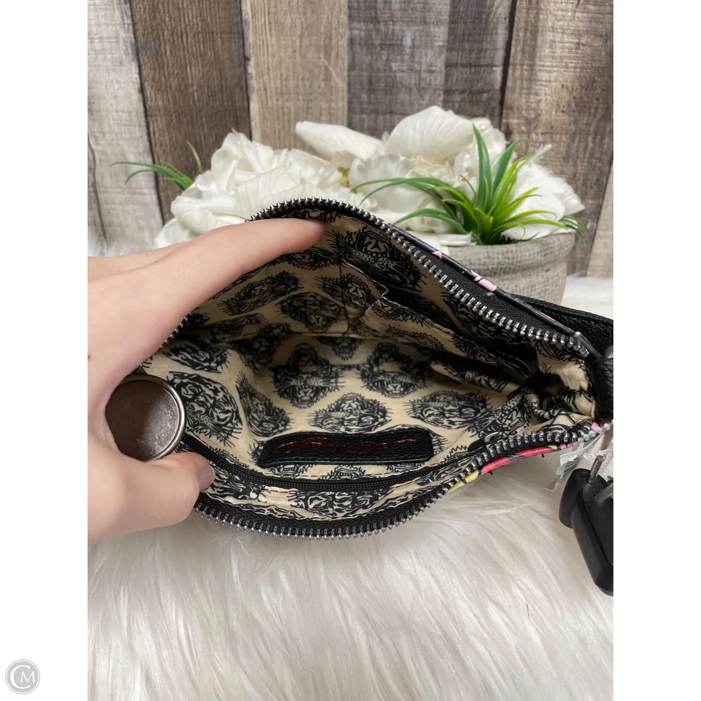 Handbag By Ed Hardy, Size: Small