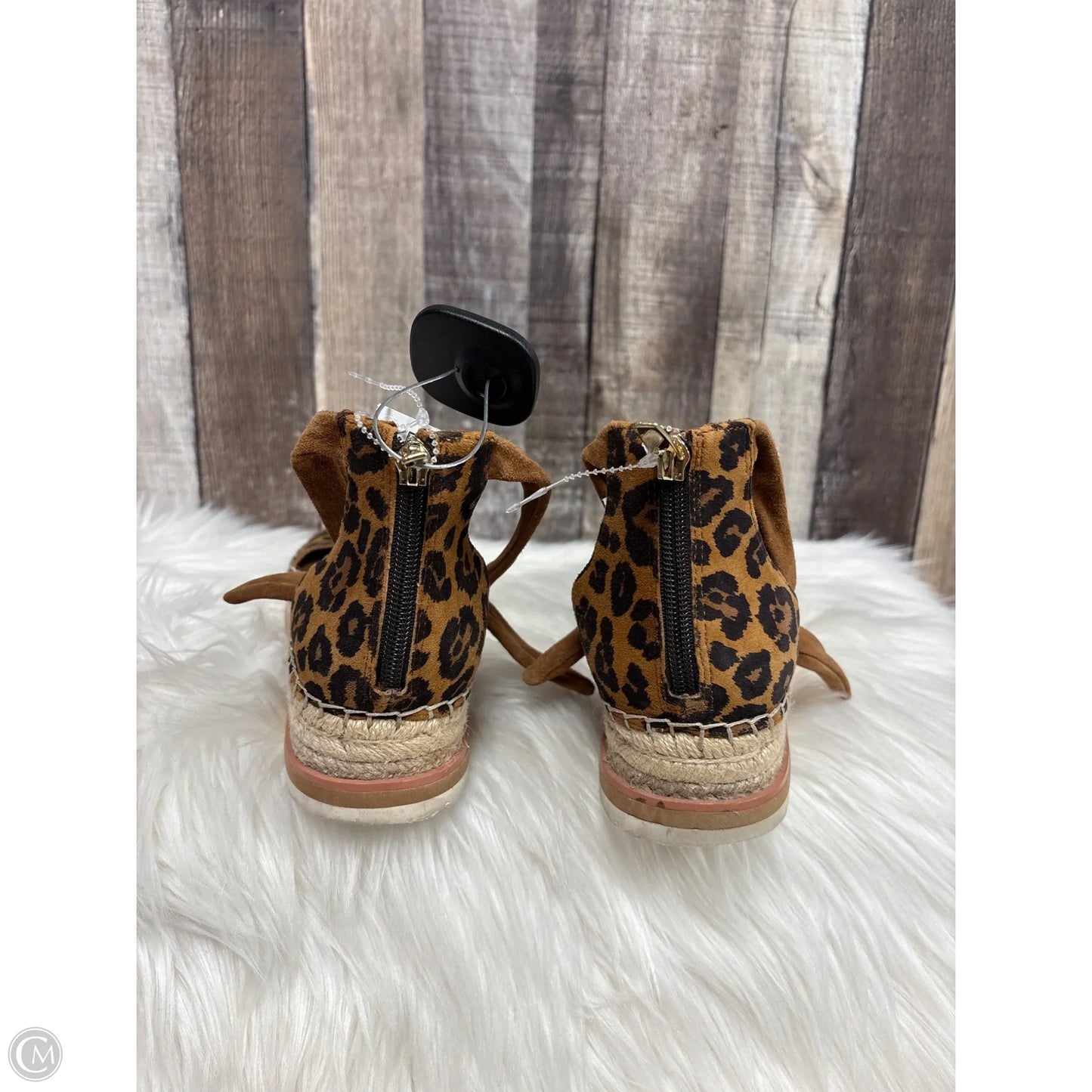 Sandals Flats By Vince Camuto In Animal Print, Size: 10