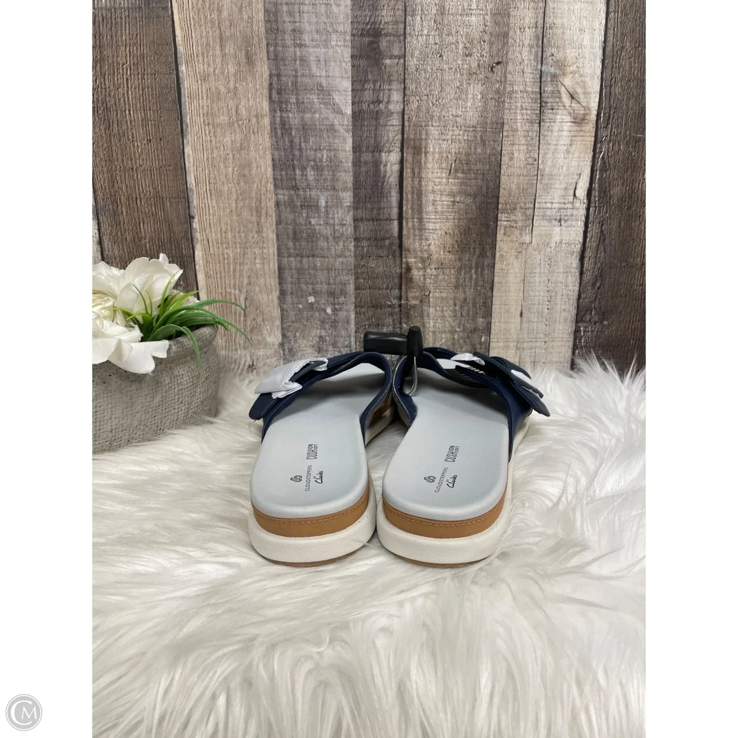 Sandals Flats By Clarks In Navy, Size: 11