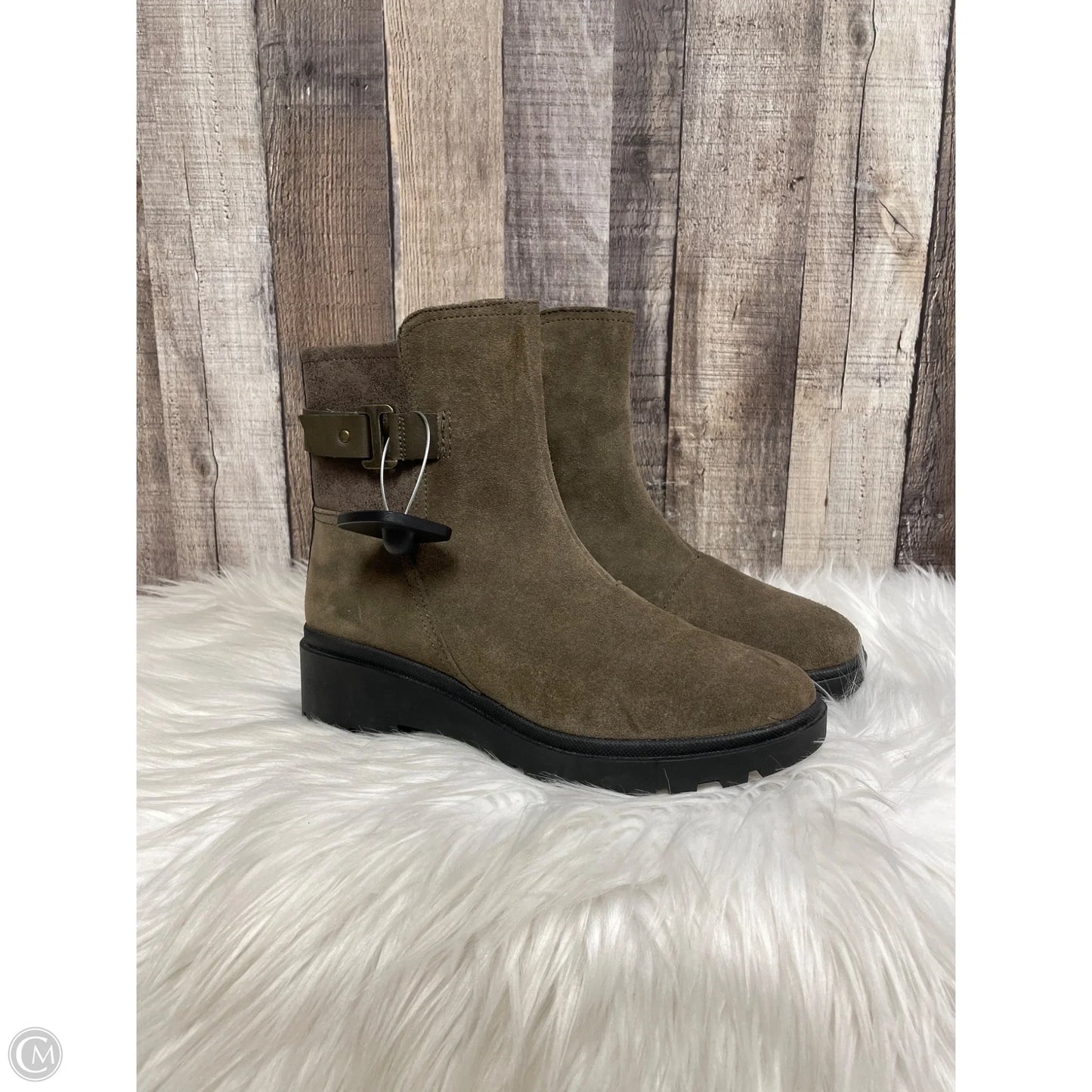 Boots Ankle Flats By Clarks In Brown, Size: 7