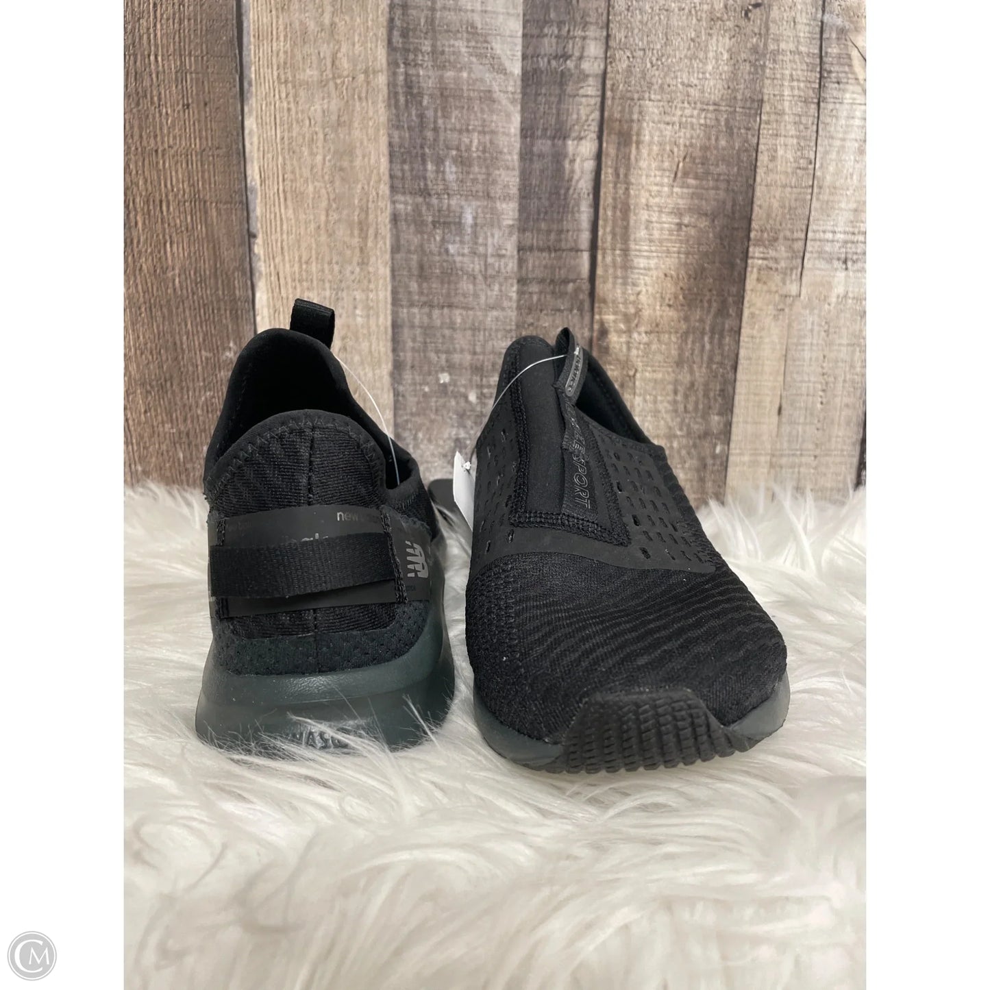 Shoes Athletic By New Balance In Black, Size: 8.5