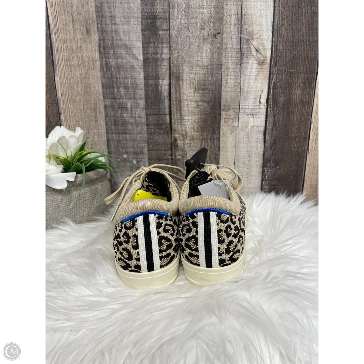 Shoes Sneakers By Rothys In Animal Print, Size: 9