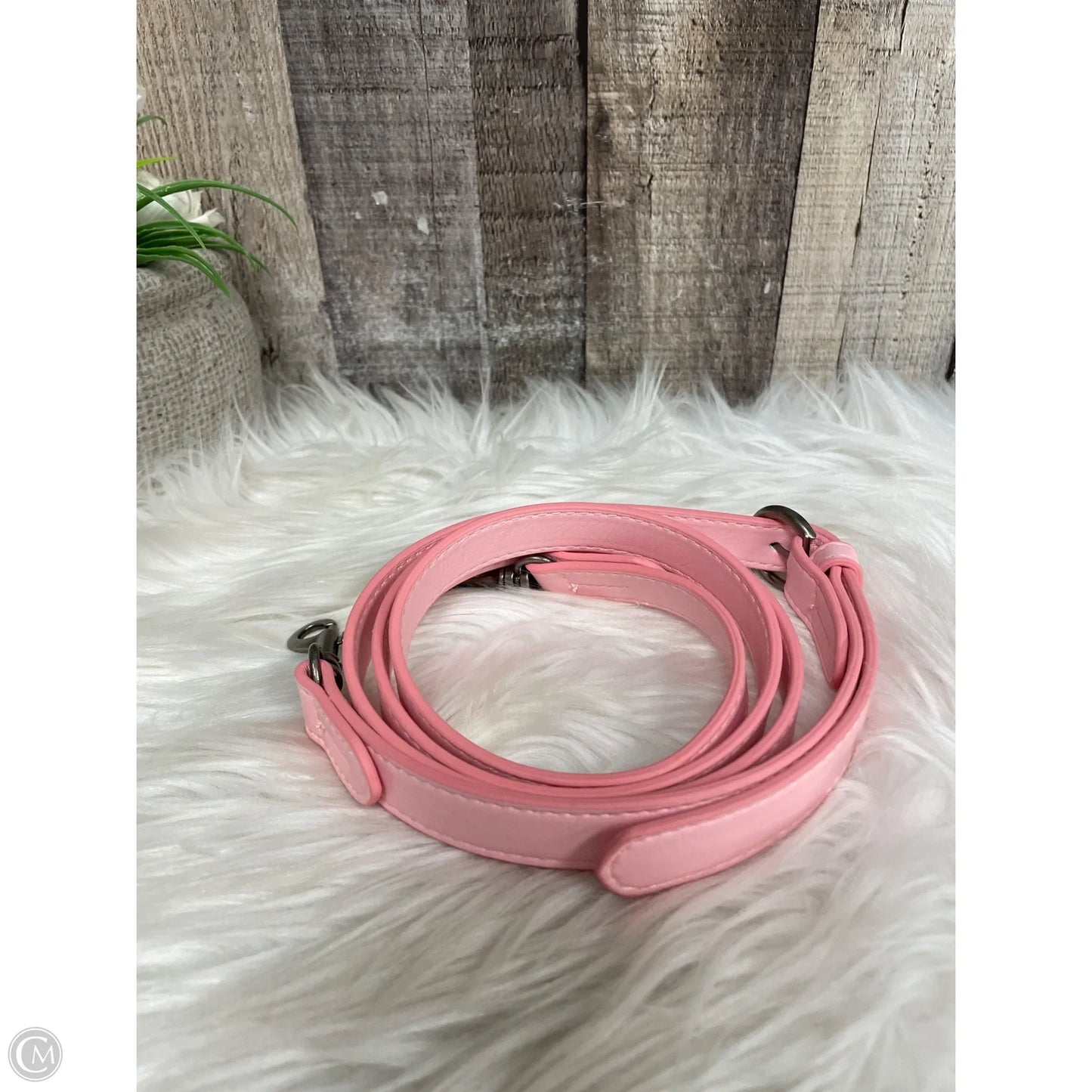 Crossbody By Universal Thread, Size: Medium