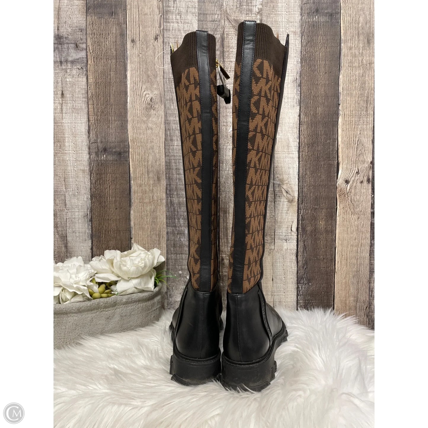 Boots Ankle Flats By Michael By Michael Kors In Black & Brown, Size: 8