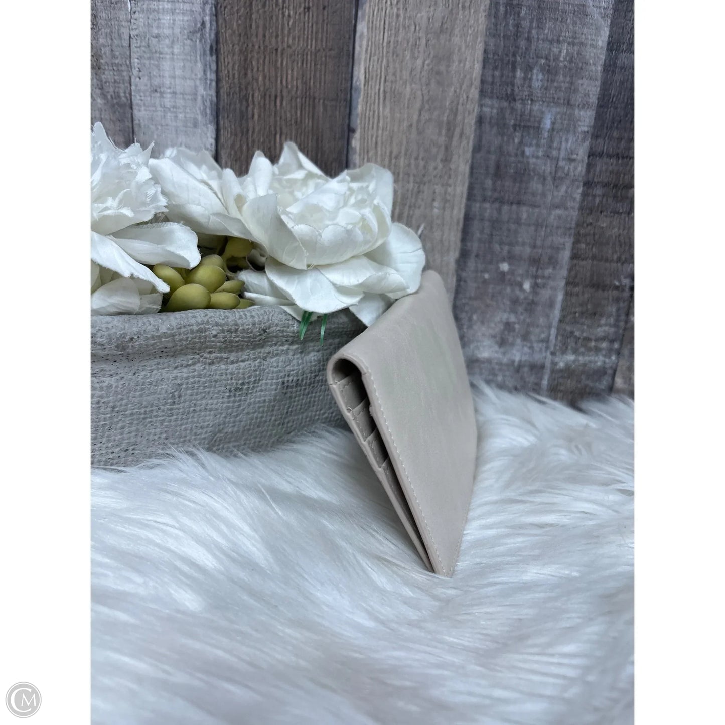 Wallet By Cmf, Size: Small