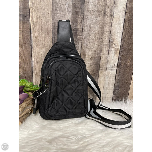 Crossbody By Universal Thread, Size: Medium