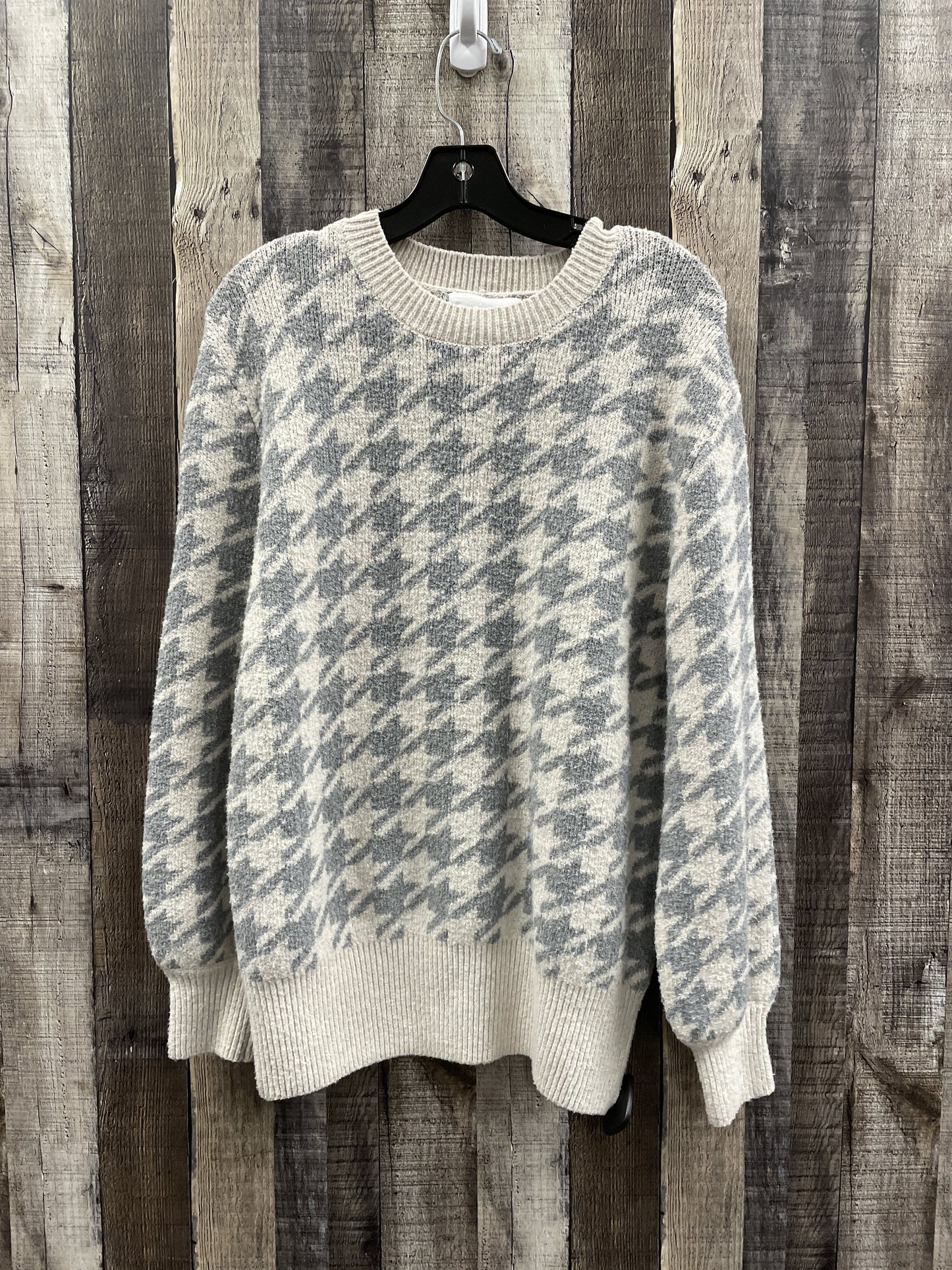 Sweater By Olive And Oak Size: M