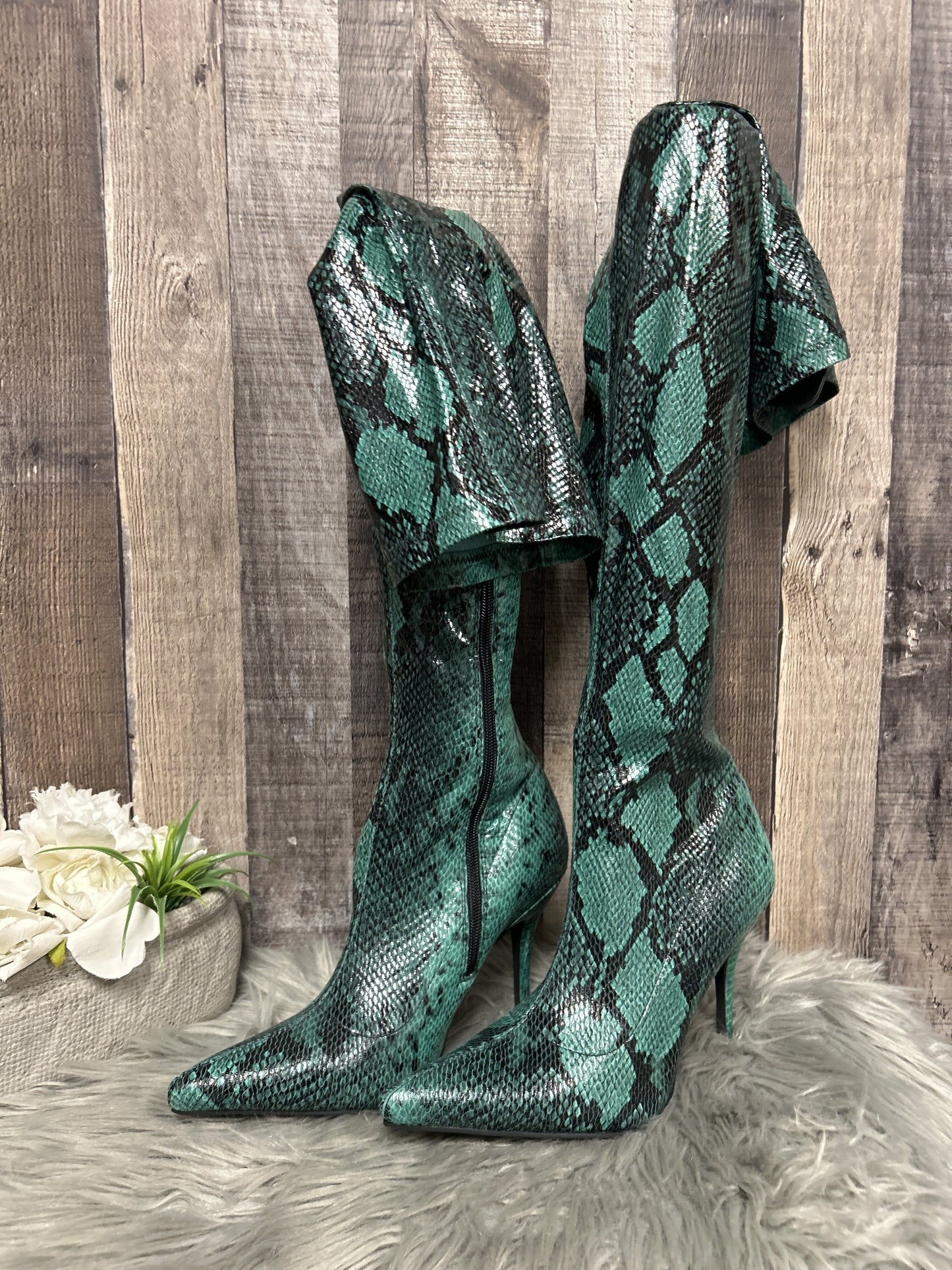 Boots Over-the-knee Heels By Cmc Size: 10