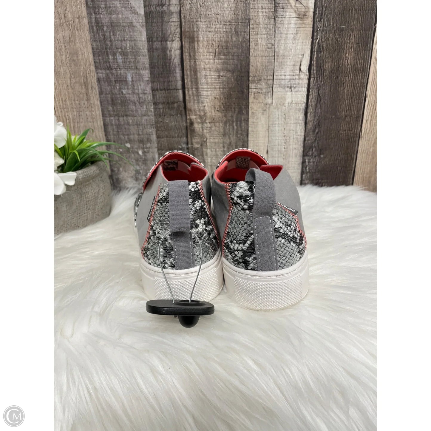 Shoes Flats By Hey Dude In Silver, Size: 8