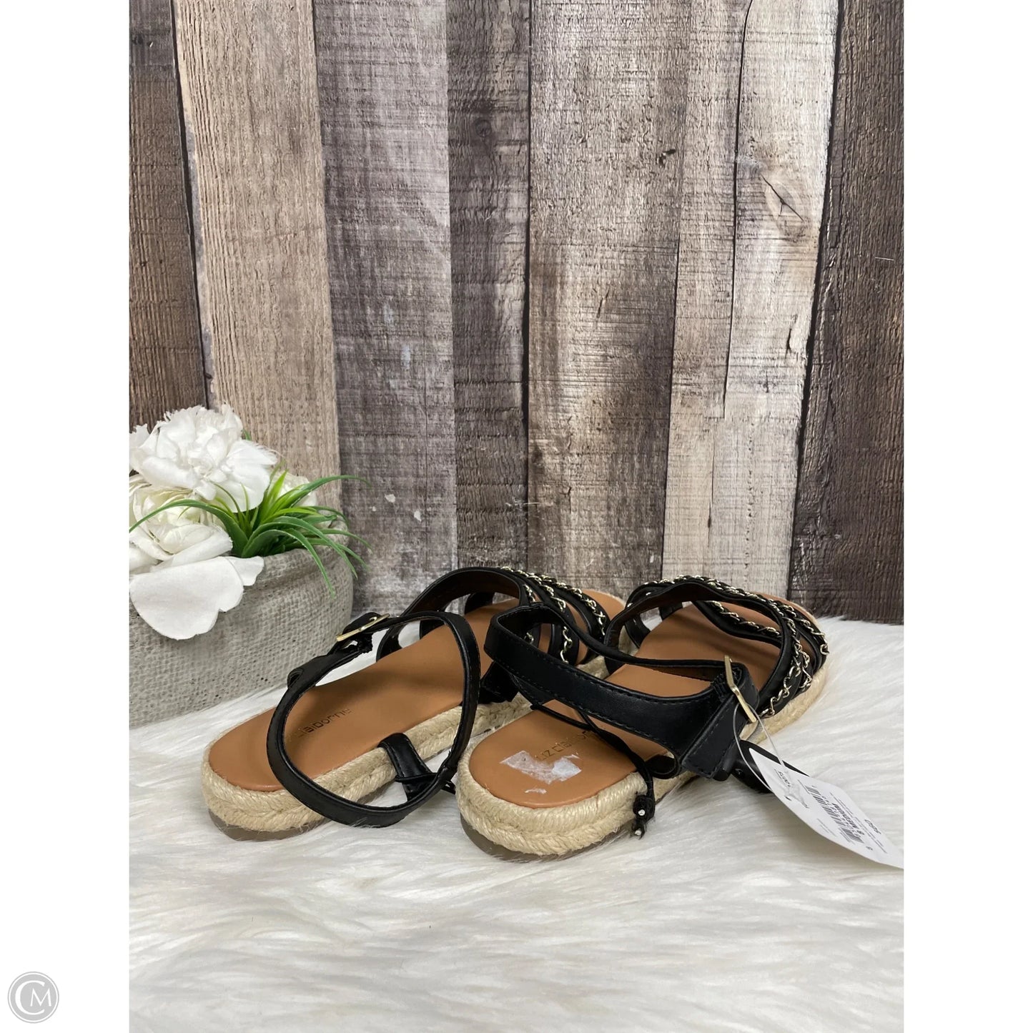 Sandals Flats By Liz Claiborne In Black & Brown, Size: 8