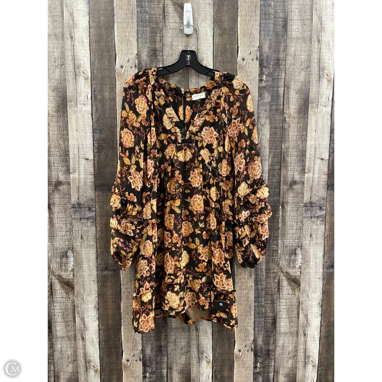 Dress Casual Short By Vestique In Multi-colored, Size: S