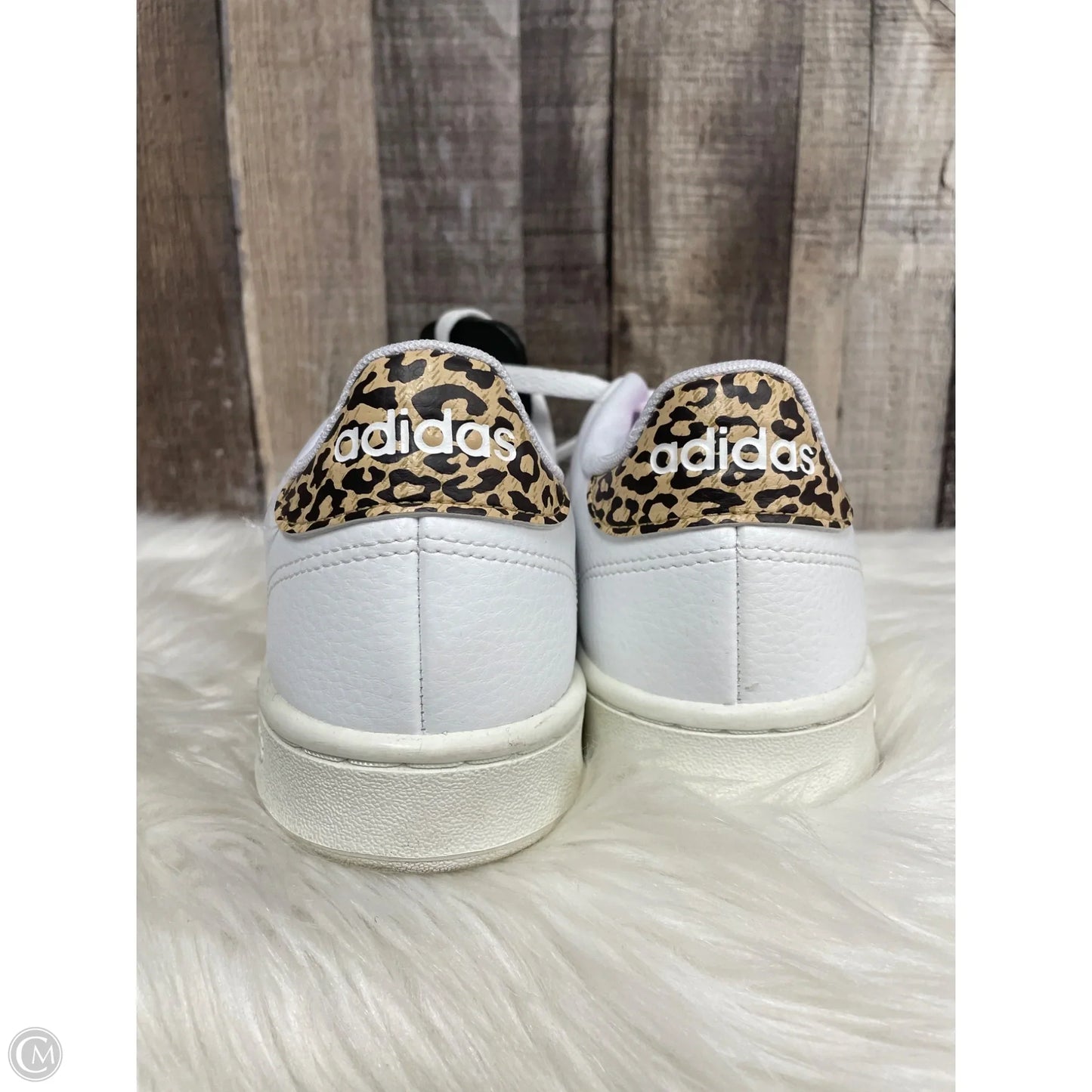 Shoes Sneakers By Adidas In White, Size: 8.5