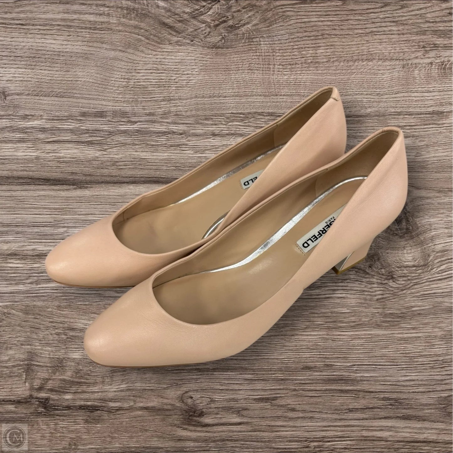 Shoes Designer By Karl Lagerfeld In Beige, Size: 10