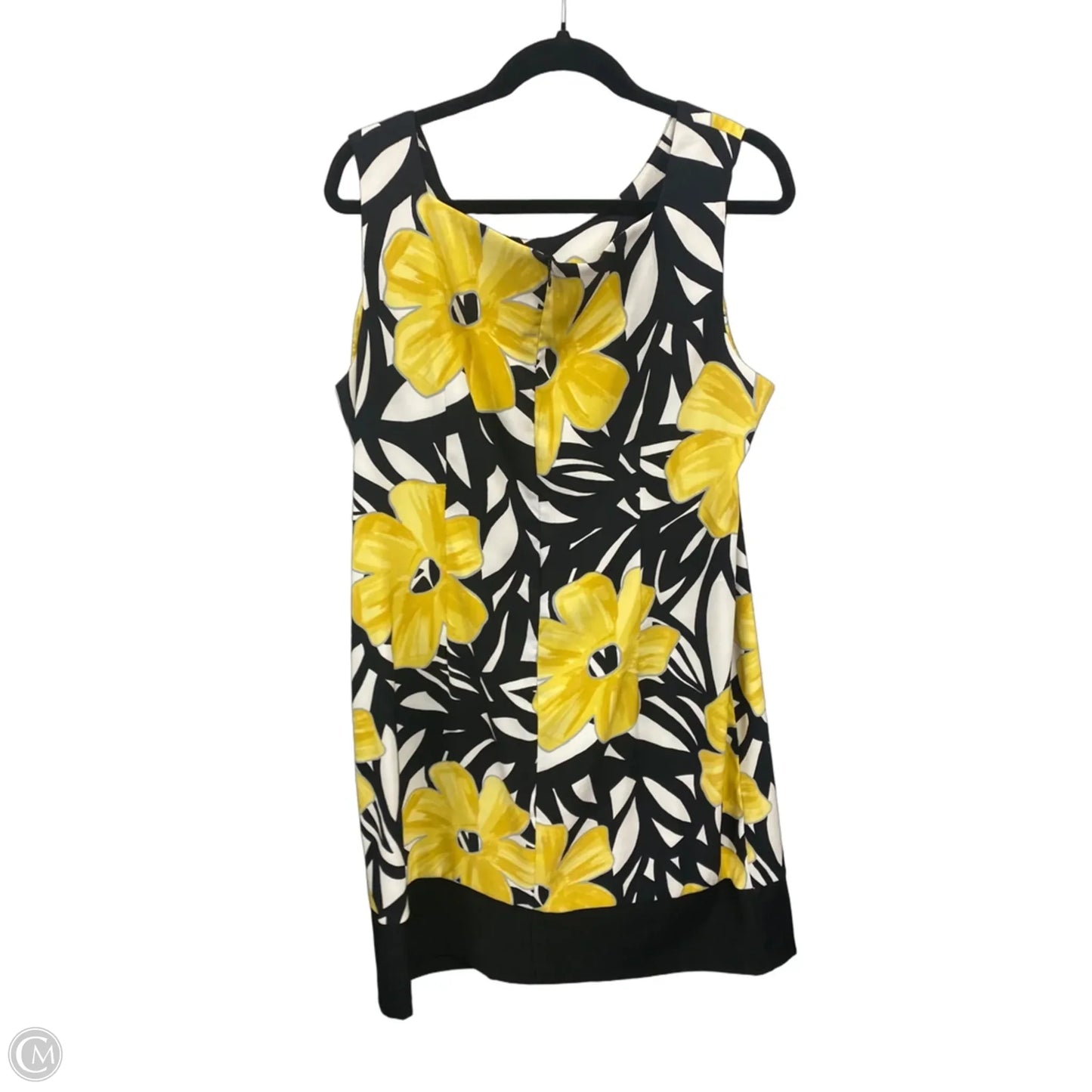 Dress Casual Short By Alyx In Black & Yellow, Size: 18