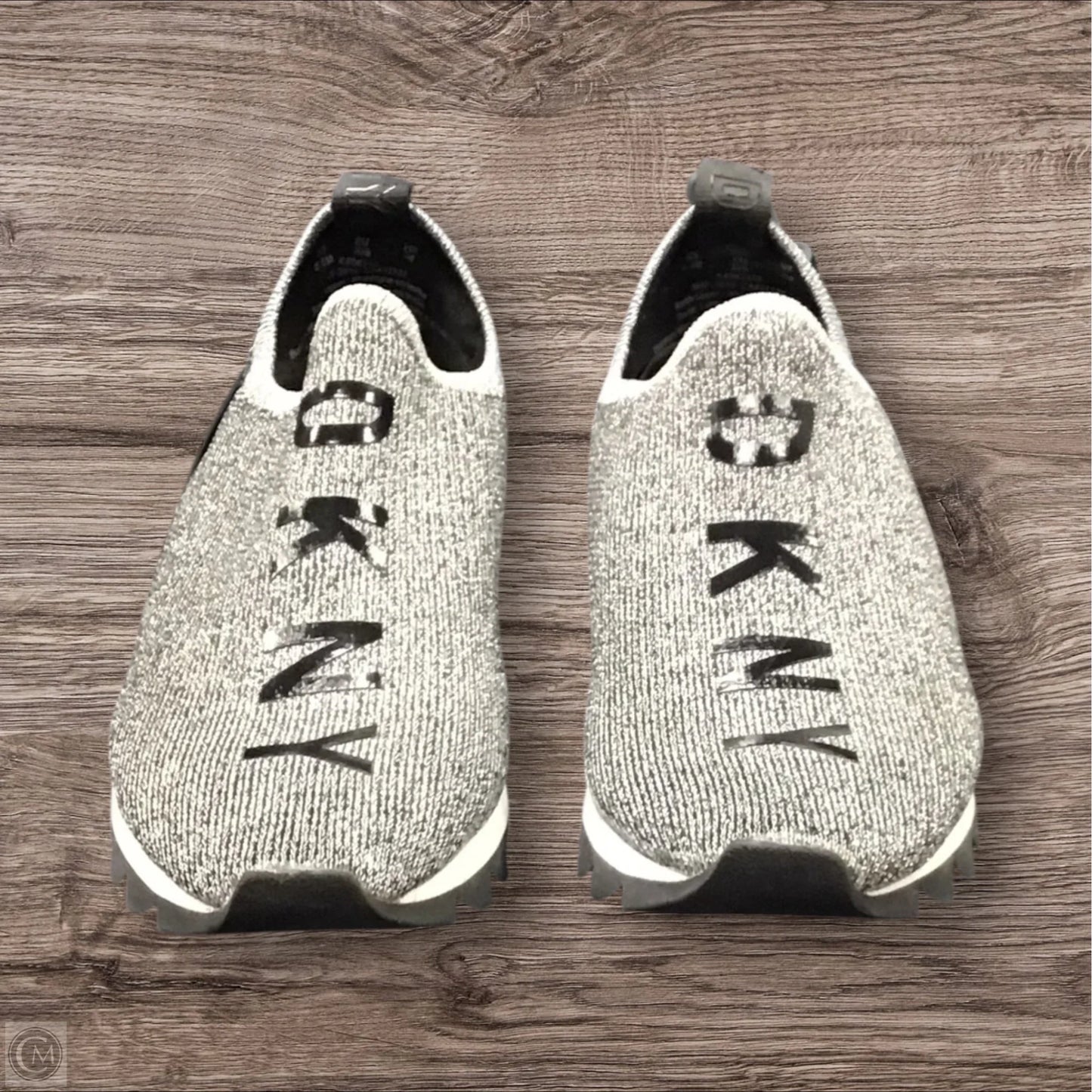 Shoes Athletic By Dkny In Grey & Silver, Size: 8.5