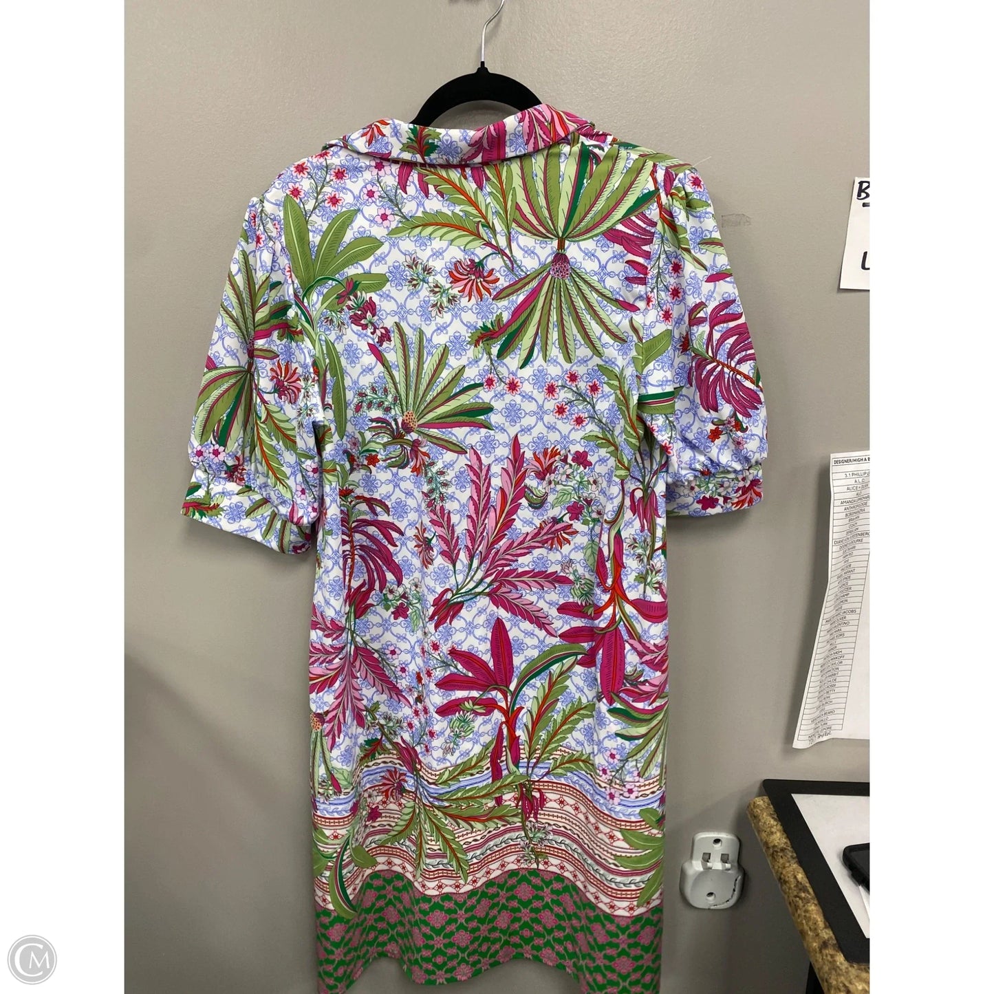 Dress Casual Short By Jude Connally In Green & Pink, Size: M