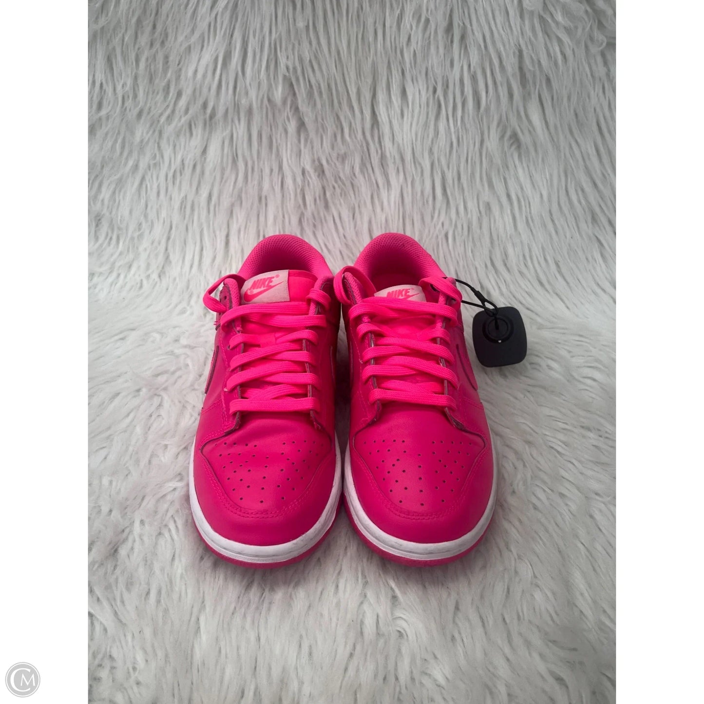 Shoes Sneakers By Nike In Pink, Size: 8.5