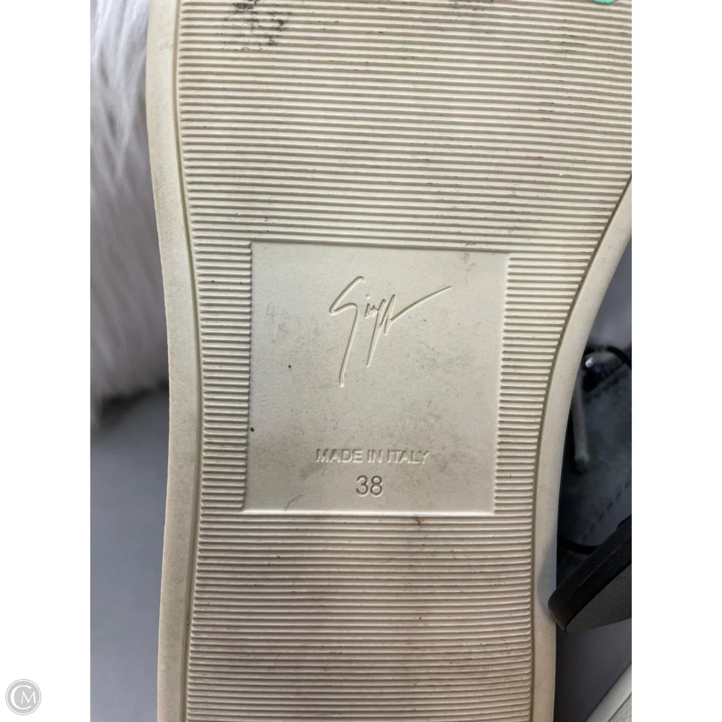 Shoes Designer By Giuseppe Zanotti In Grey, Size: 7.5