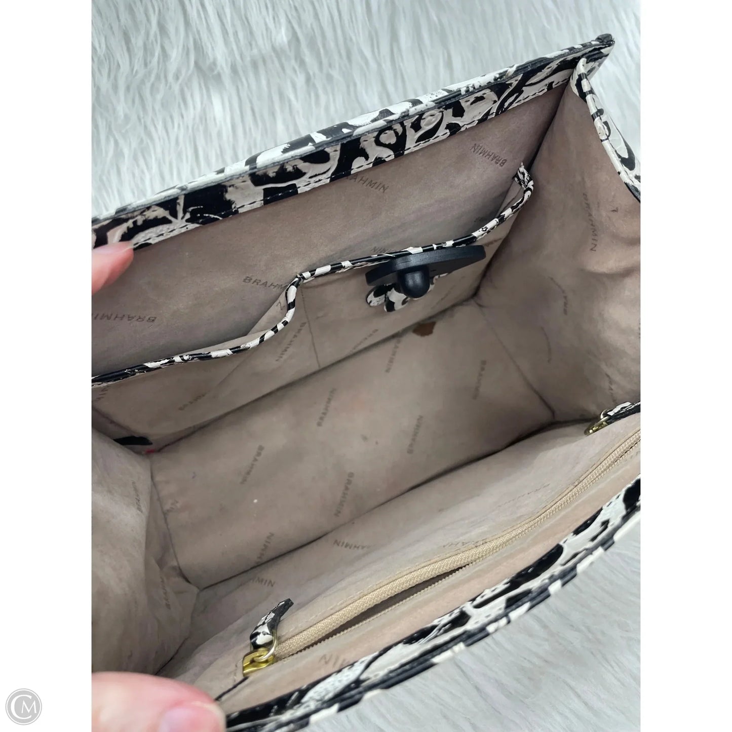 Handbag Designer By Brahmin, Size: Medium