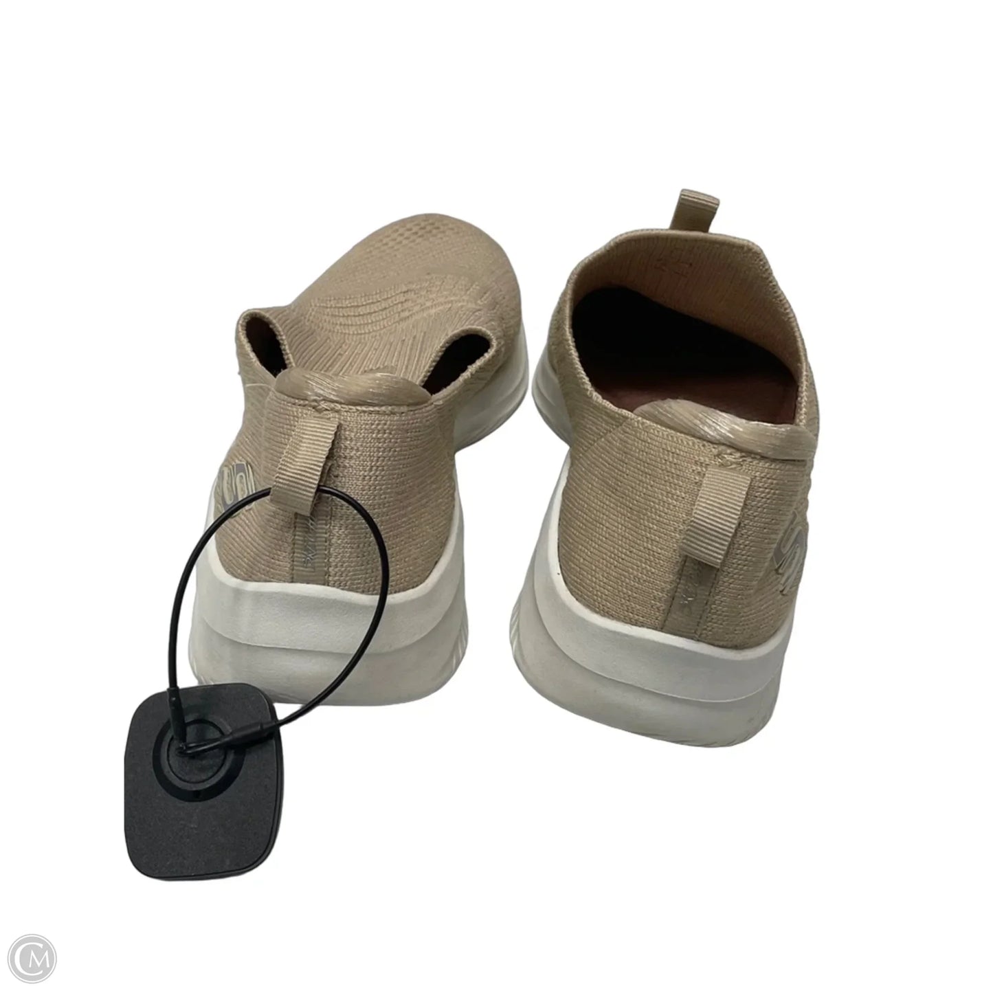 Shoes Sneakers By Skechers In Tan, Size: 6.5
