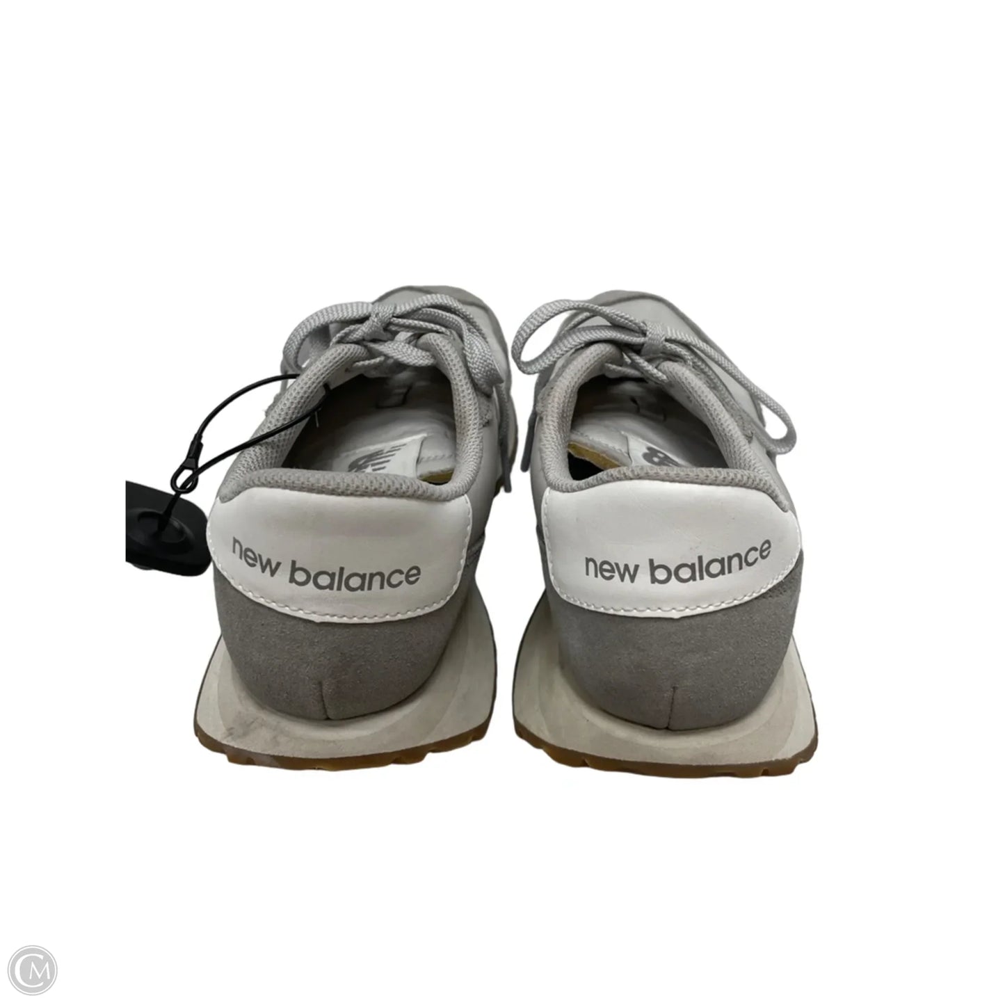 Shoes Athletic By New Balance In Grey & White, Size: 9