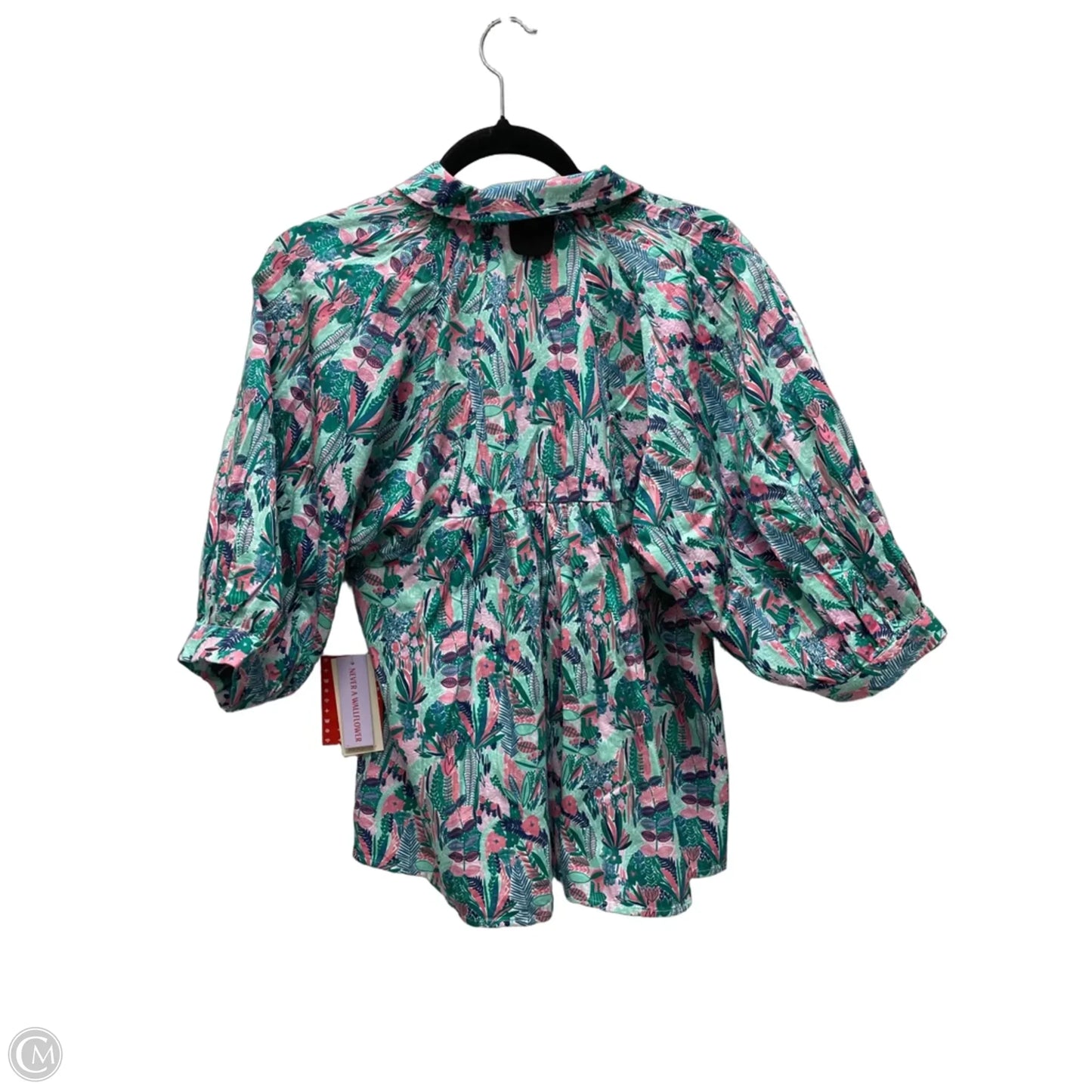 Top Short Sleeve By Cma In Green & Pink, Size: M