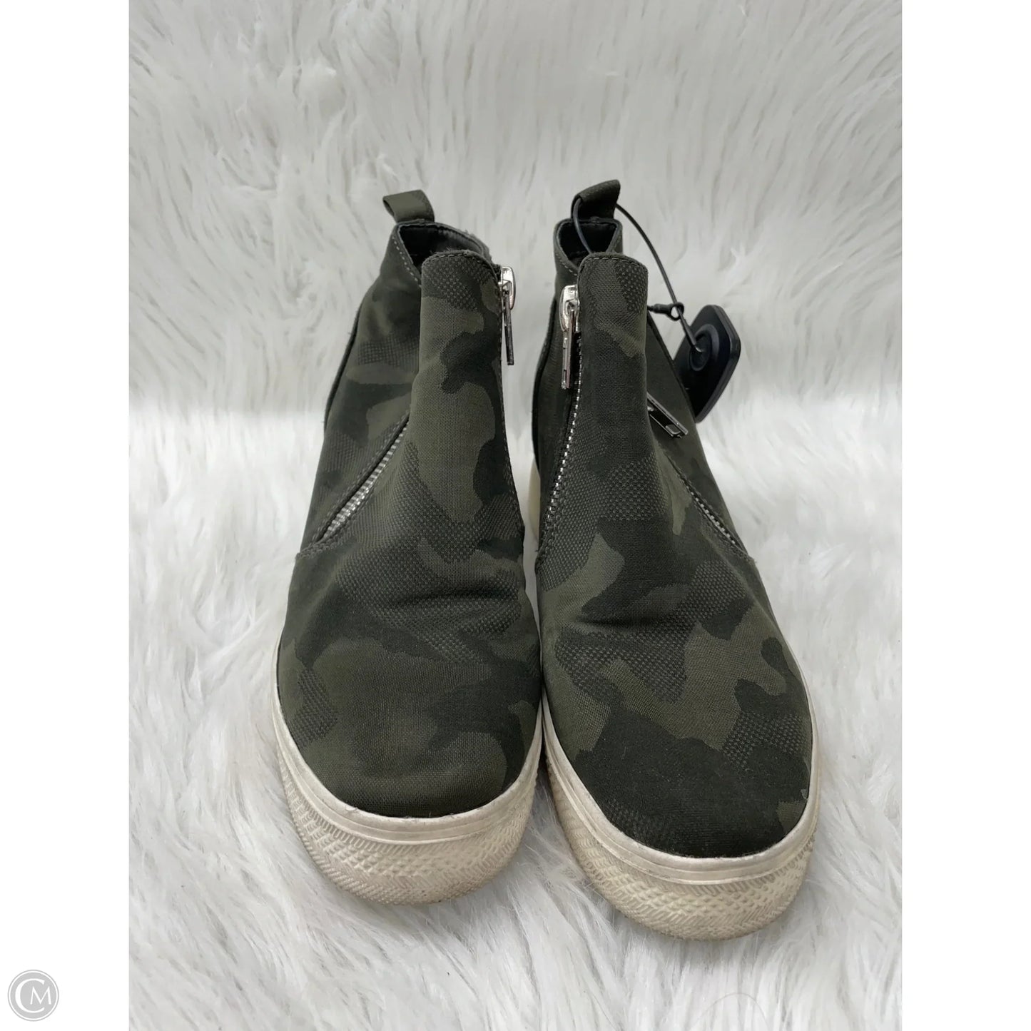 Shoes Sneakers By Steve Madden In Camouflage Print, Size: 7.5