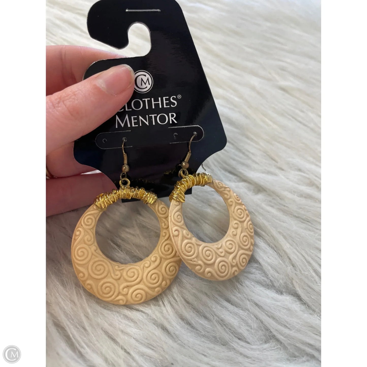Earrings Dangle/drop By Clothes Mentor