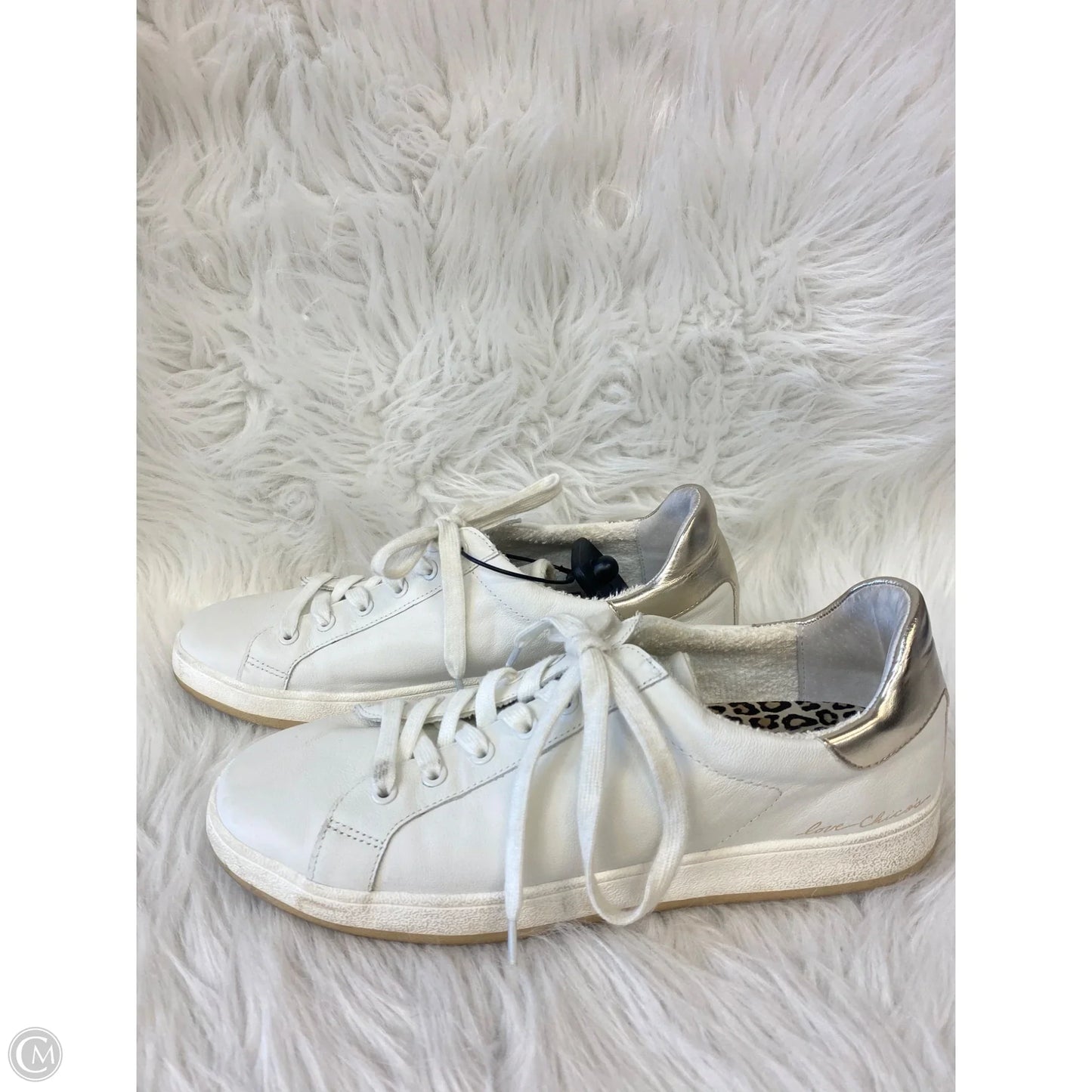 Shoes Sneakers By Chicos In White, Size: 9