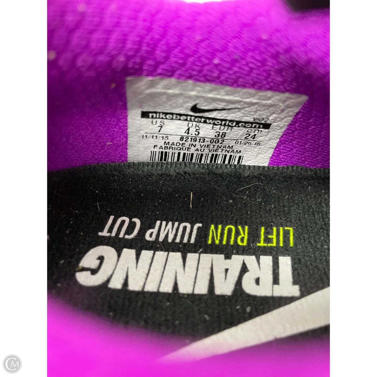 Shoes Athletic By Nike In Grey & Purple, Size: 7