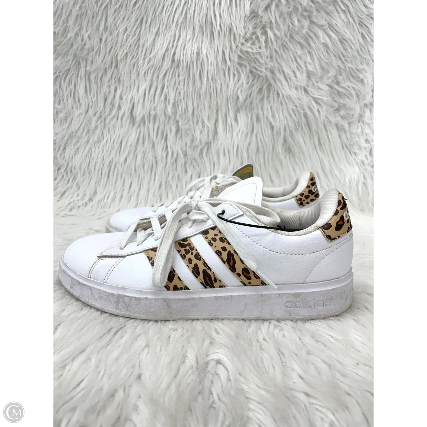 Shoes Sneakers By Adidas In Animal Print, Size: 8.5