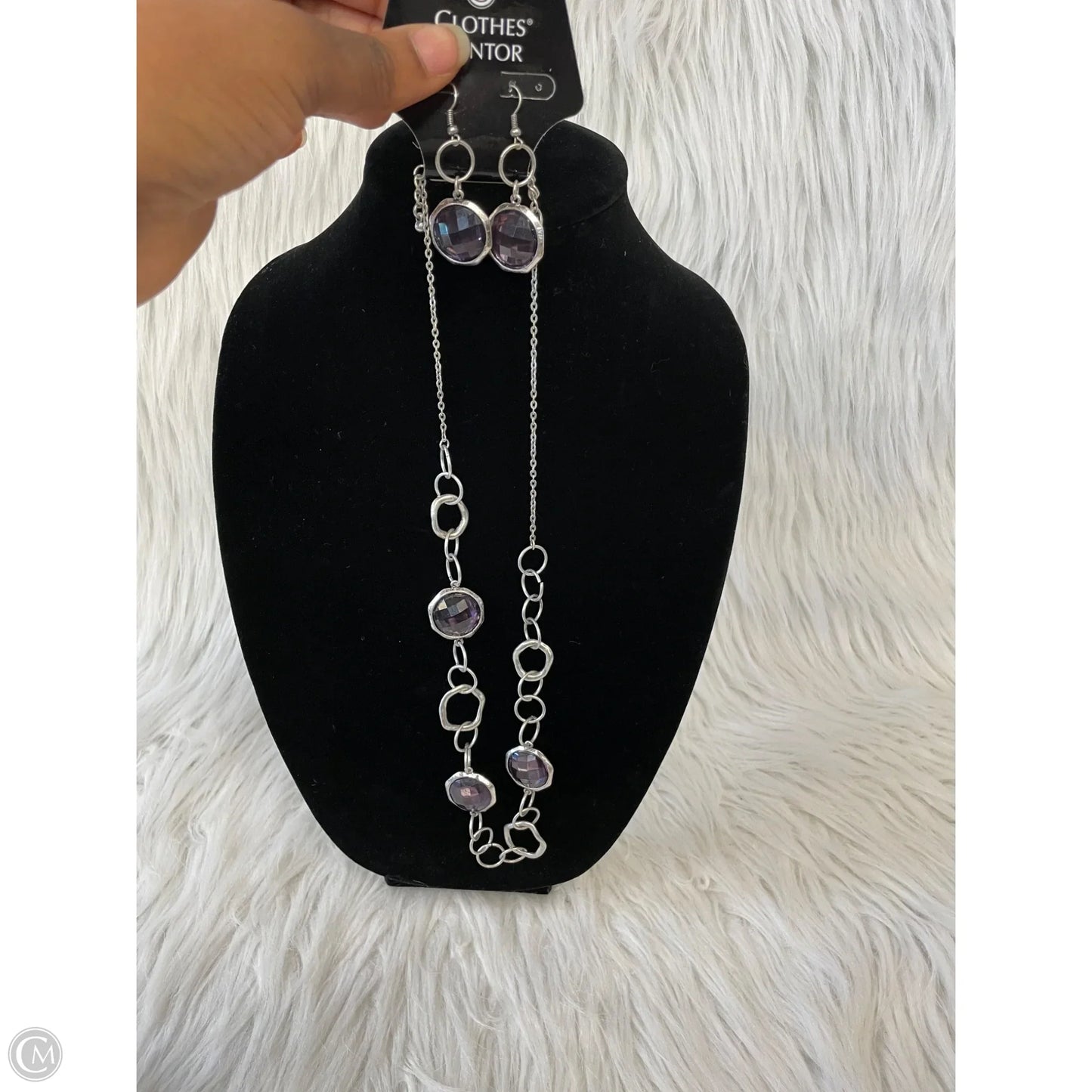 Necklace Set By Clothes Mentor