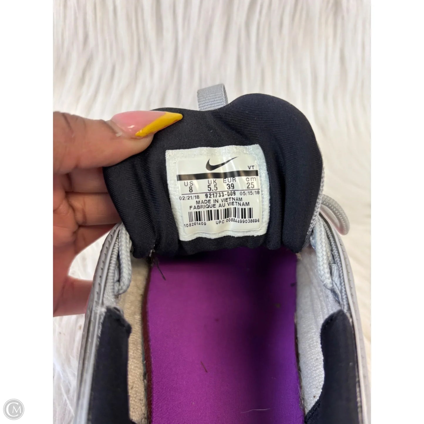 Shoes Athletic By Nike In Multi-colored, Size: 8