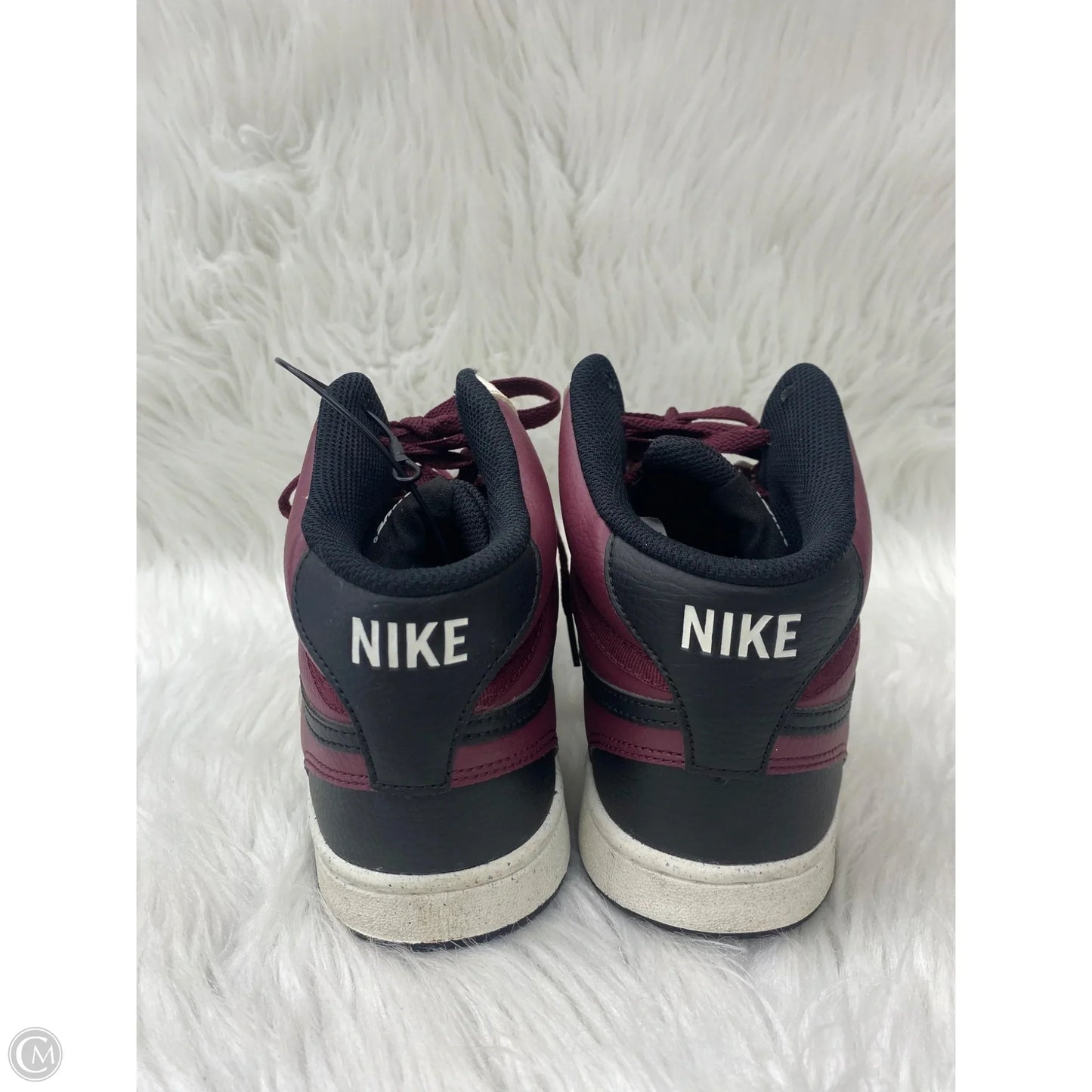 Shoes Sneakers By Nike In Maroon, Size: 10