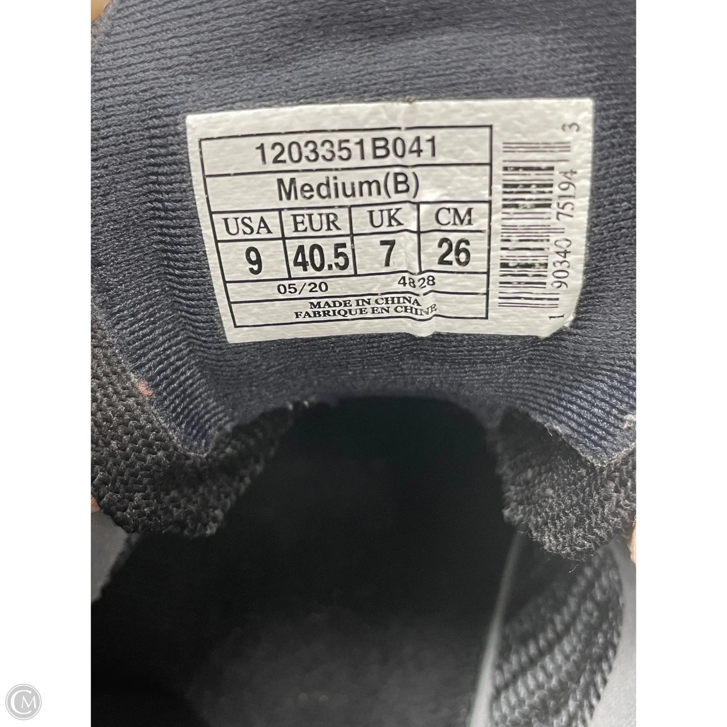 Shoes Athletic By Brooks In Black, Size: 9