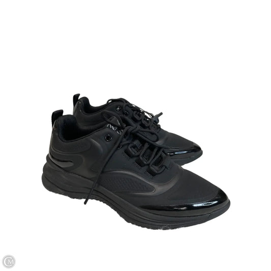 Shoes Sneakers By Skechers In Black, Size: 6